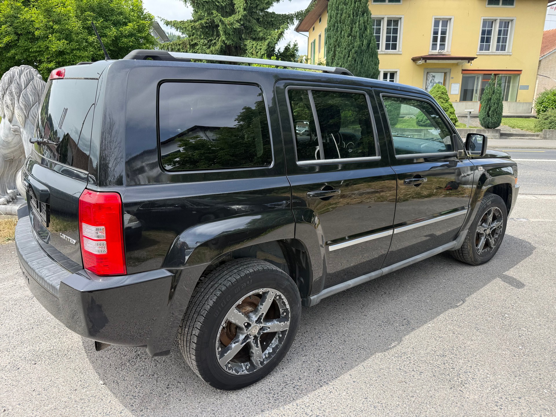 JEEP Patriot 2.2 CRD Limited-image-5