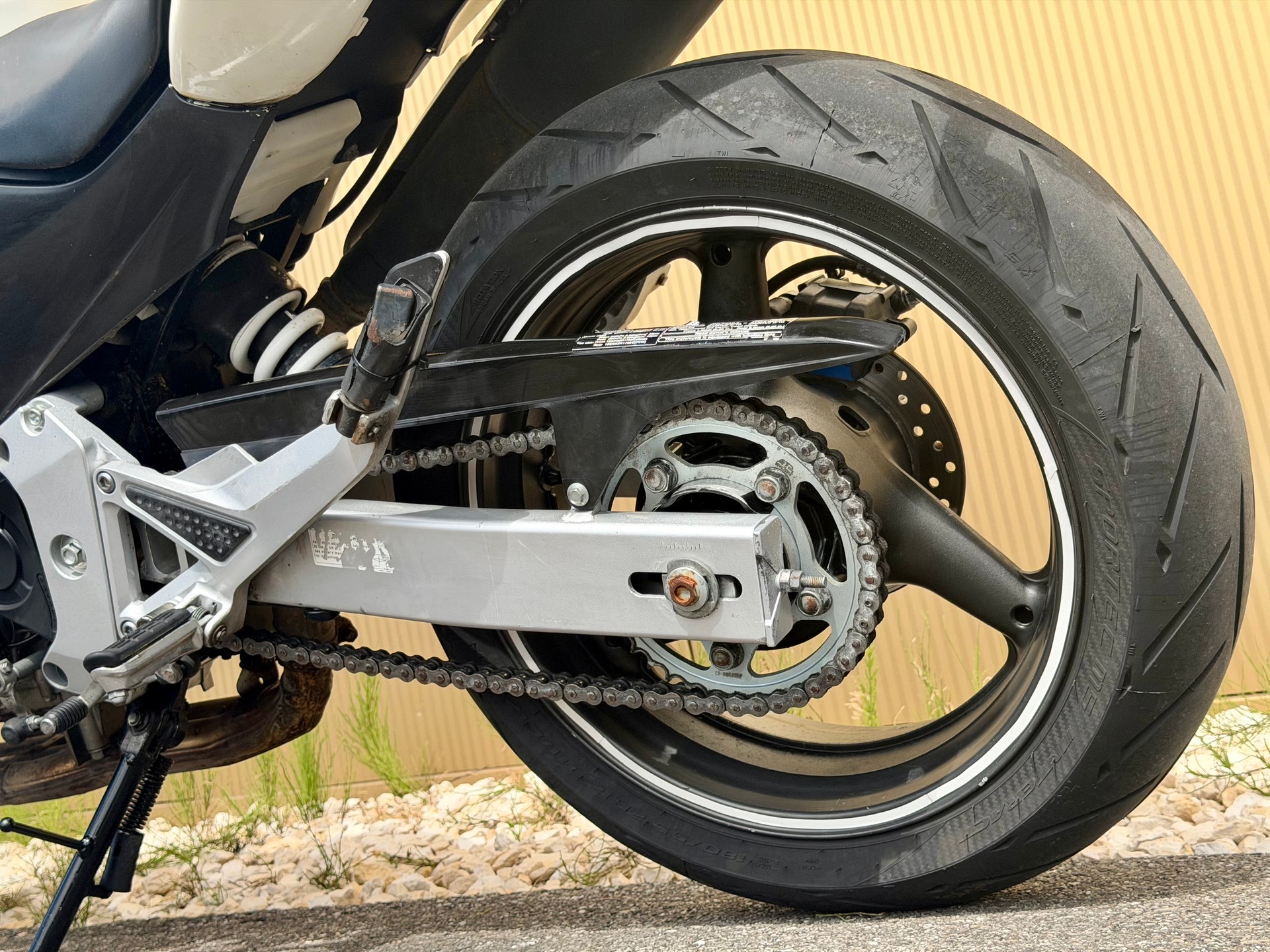 HONDA CB 600 F Hornet (25kW)-image-13