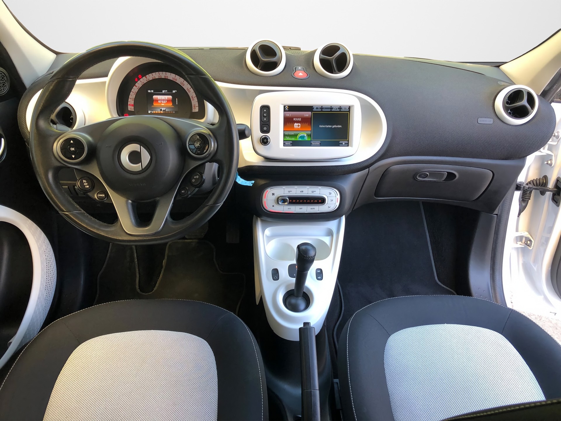 SMART forfour passion twinmatic cabrio-image-2