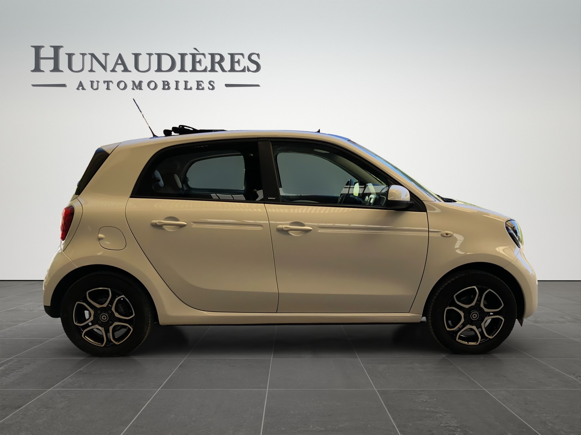 SMART forfour passion twinmatic cabrio-image-13