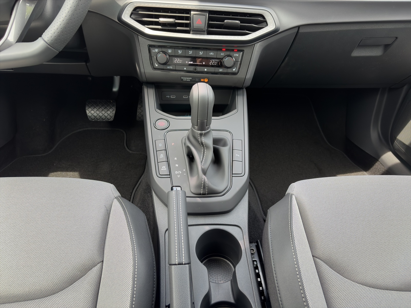 SEAT Ibiza 1.0 EcoTSI Move FR DSG-image-12