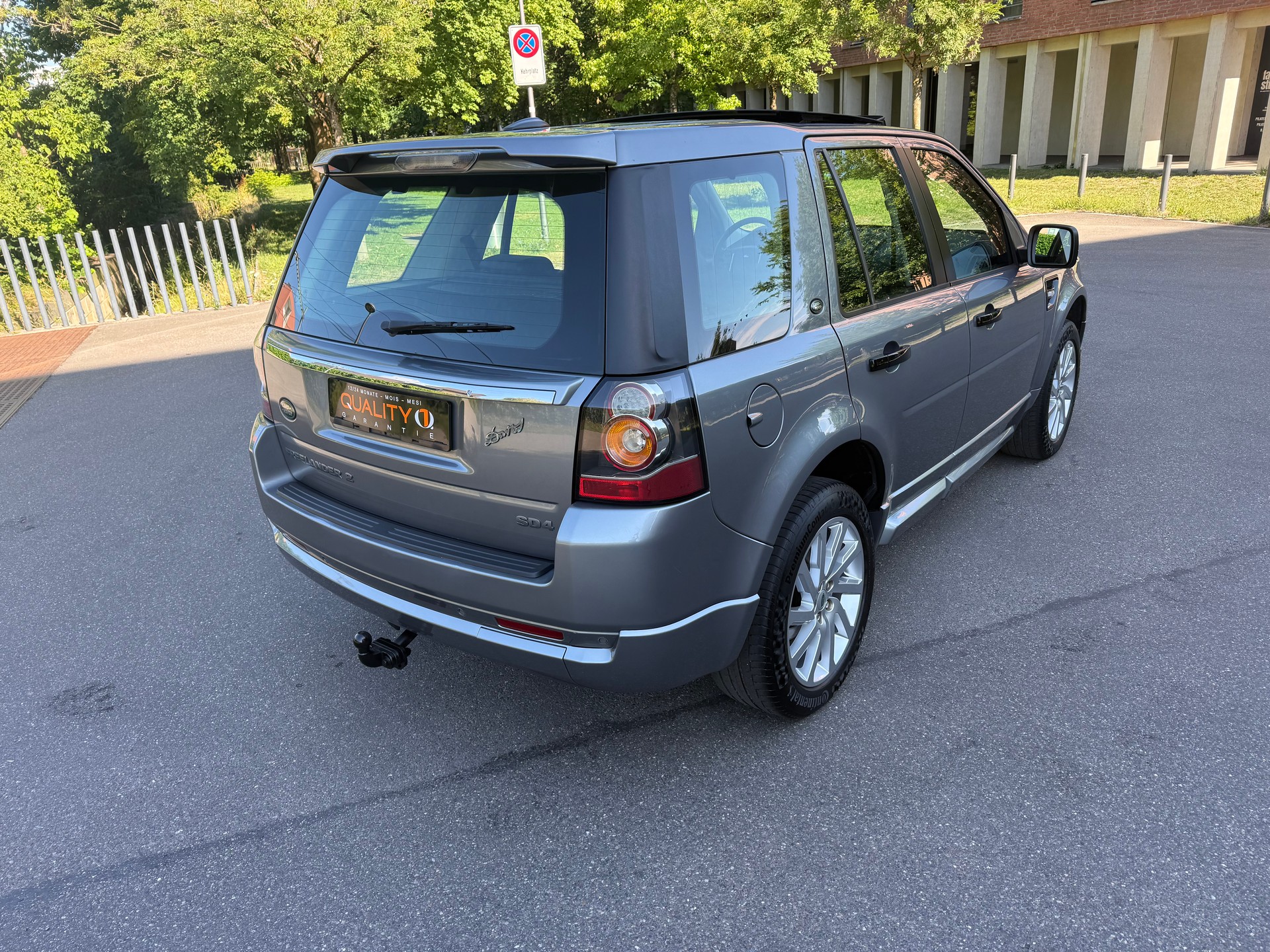 LAND ROVER Freelander 2.2 SD4 HSE Automatic-image-7