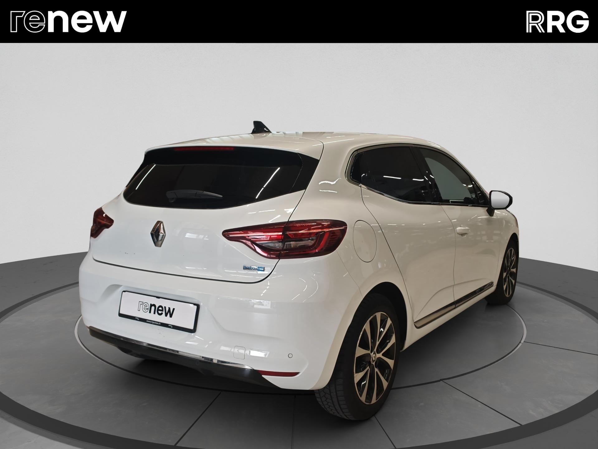 RENAULT Clio 1.6 E-Tech Techno-showroom-element-1