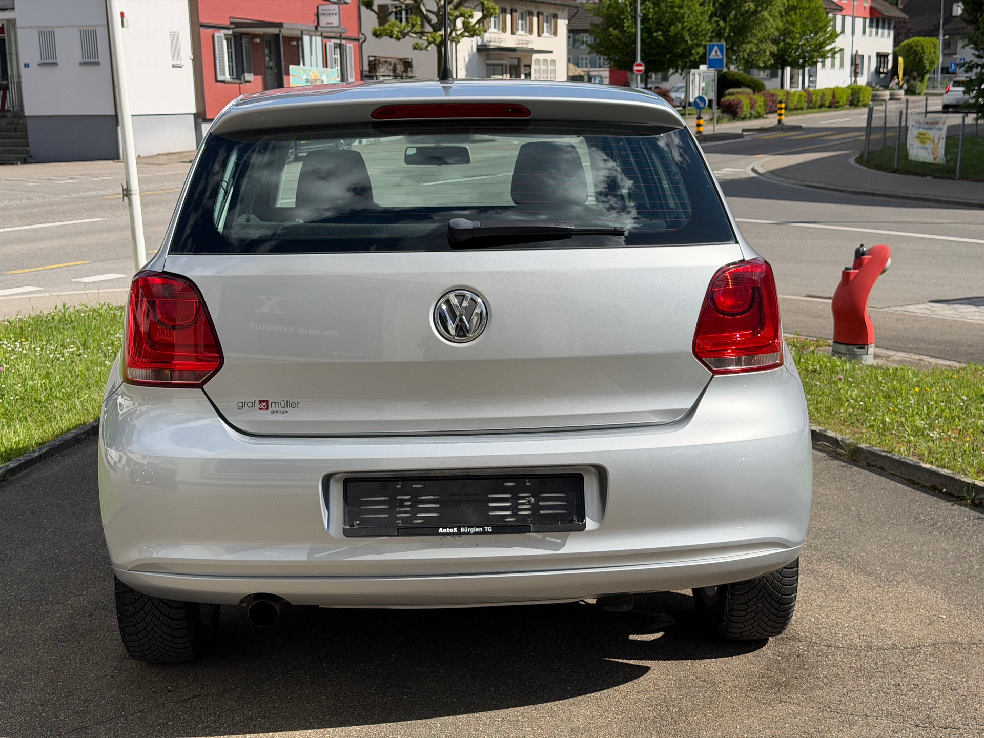 VW Polo 1.4 16V Highline DSG Top Ausstattung-image-7