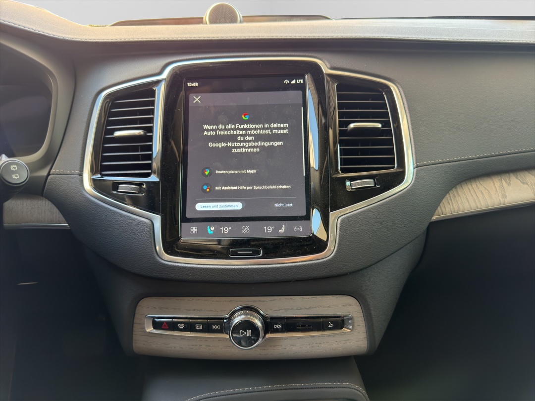 VOLVO XC90 T8 eAWD PluginHybrid Xclusive Dark Geartronic-image-13