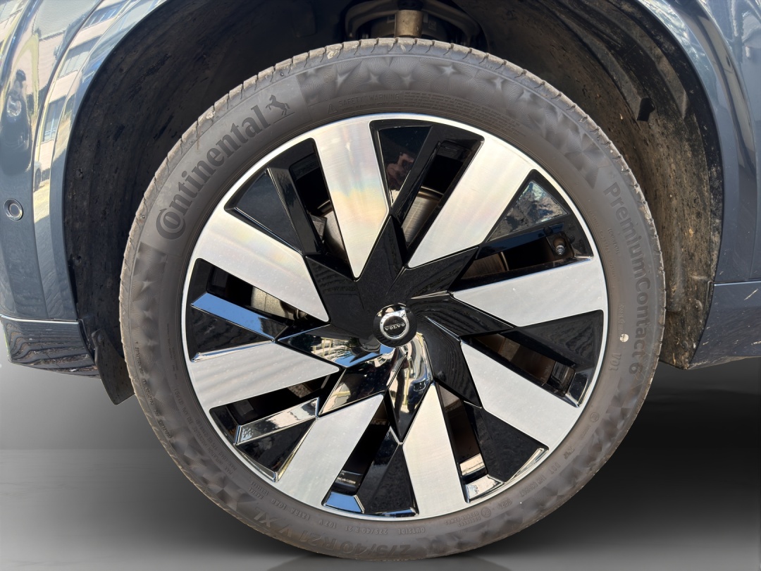 VOLVO XC90 T8 eAWD PluginHybrid Xclusive Dark Geartronic-image-16