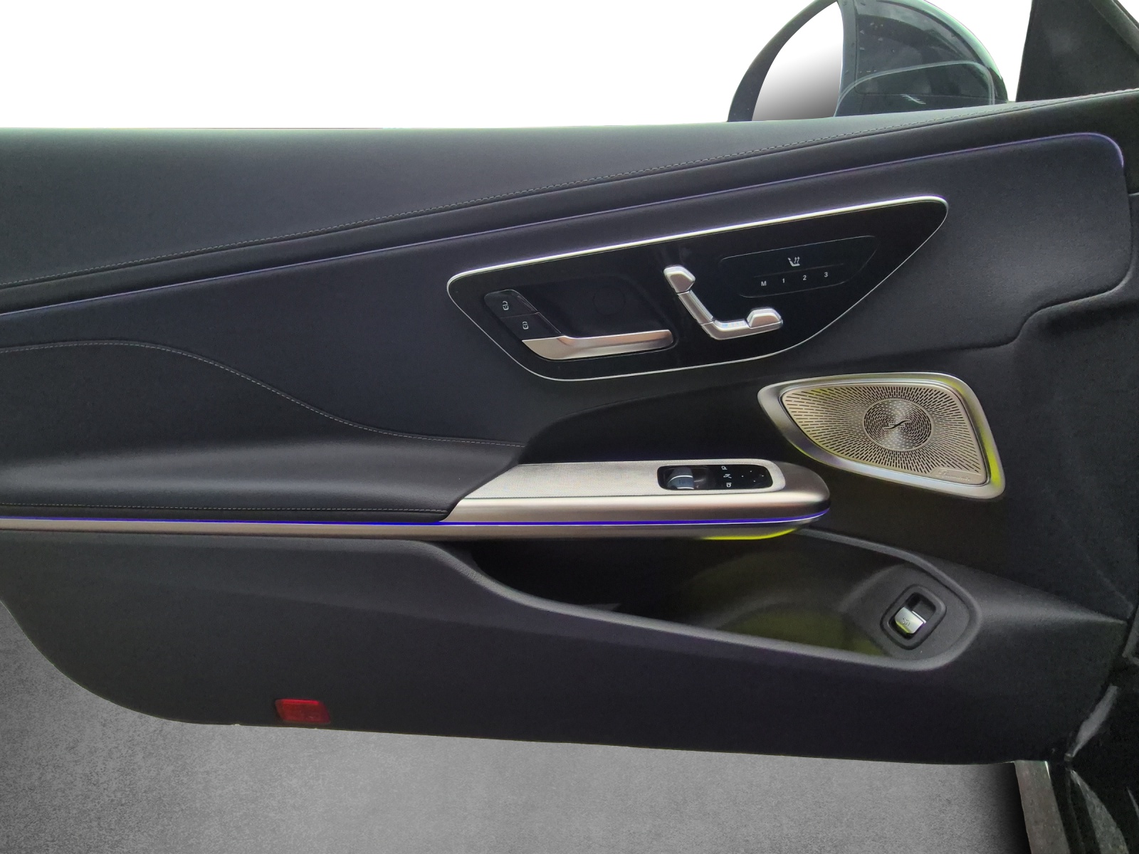 MERCEDES-BENZ CLE 200 Coupé 4M 9G-T-image-17