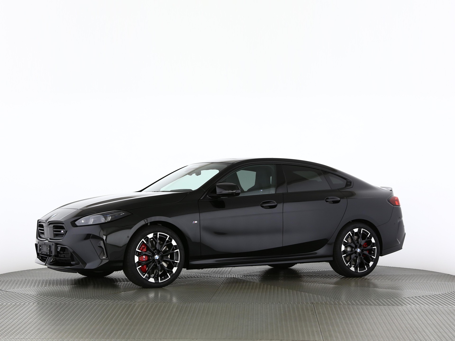 BMW M235i xDrive Gran Coupé-showroom-element-1