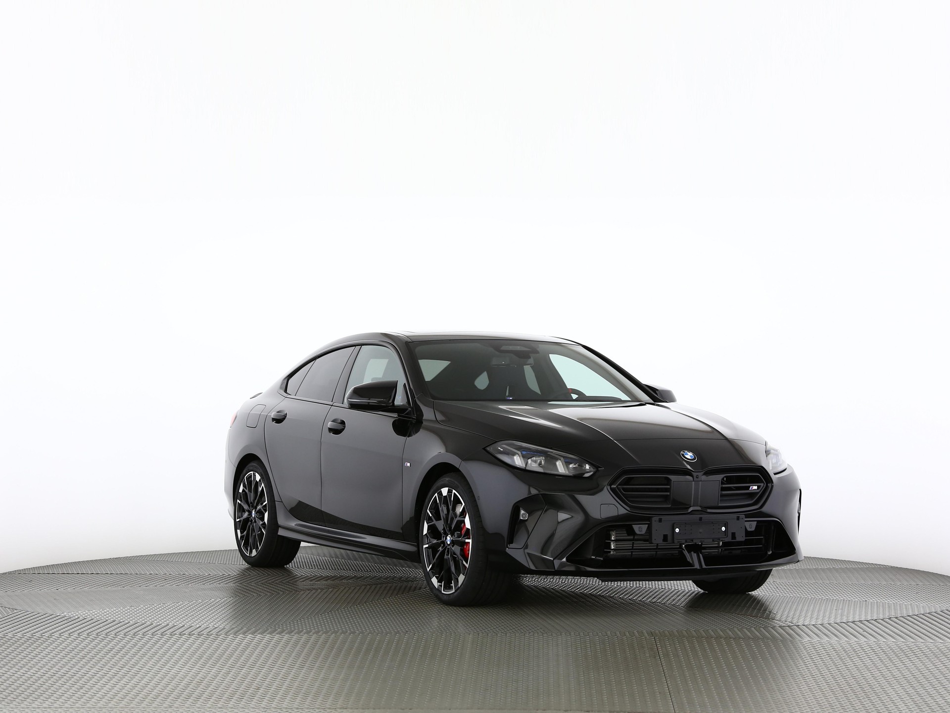 BMW M235i xDrive Gran Coupé-image-10