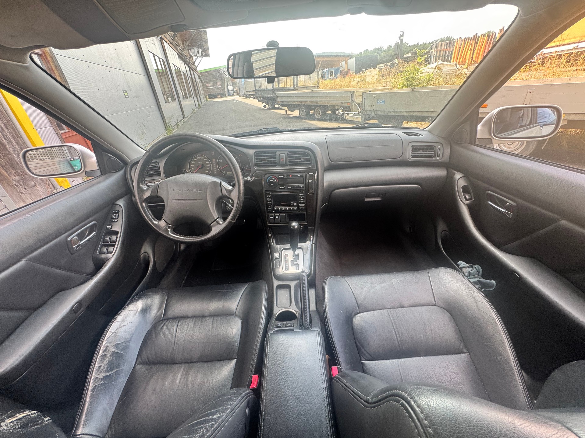 SUBARU Legacy 2.5 Limited-image-10