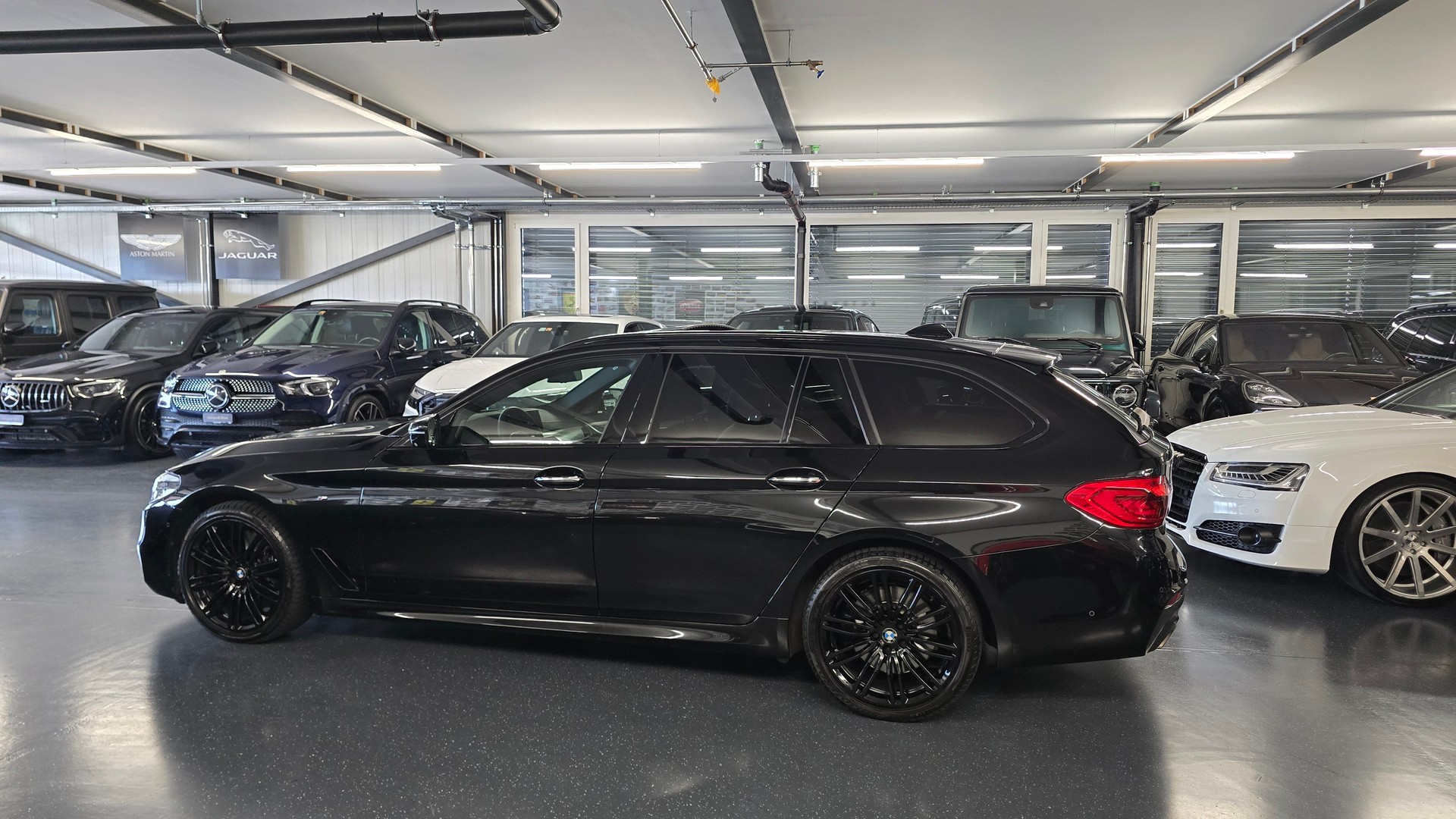 BMW 540d xDrive Touring M Sport Paket Steptronic-image-8