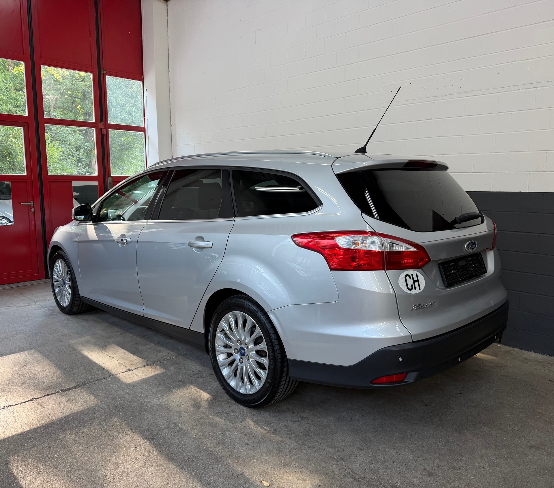 FORD Focus 1.6 SCTi Titanium //NEU AB MFK!-image-5