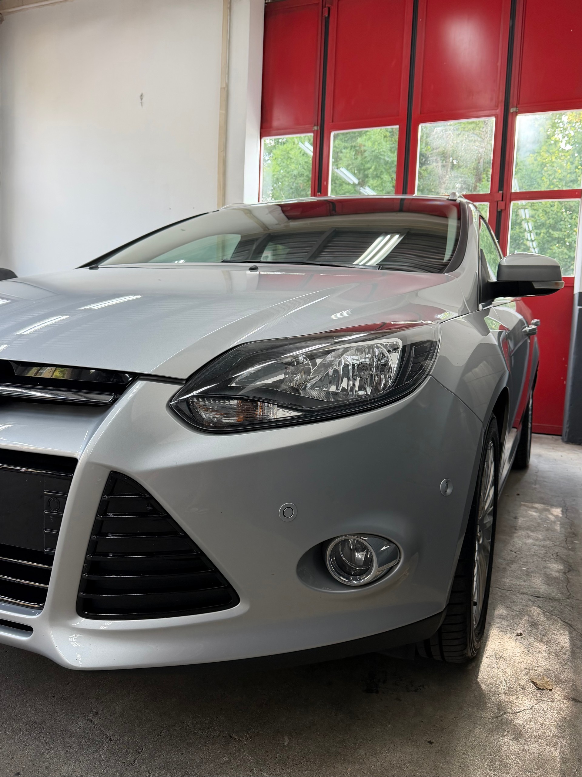 FORD Focus 1.6 SCTi Titanium //NEU AB MFK!-image-3