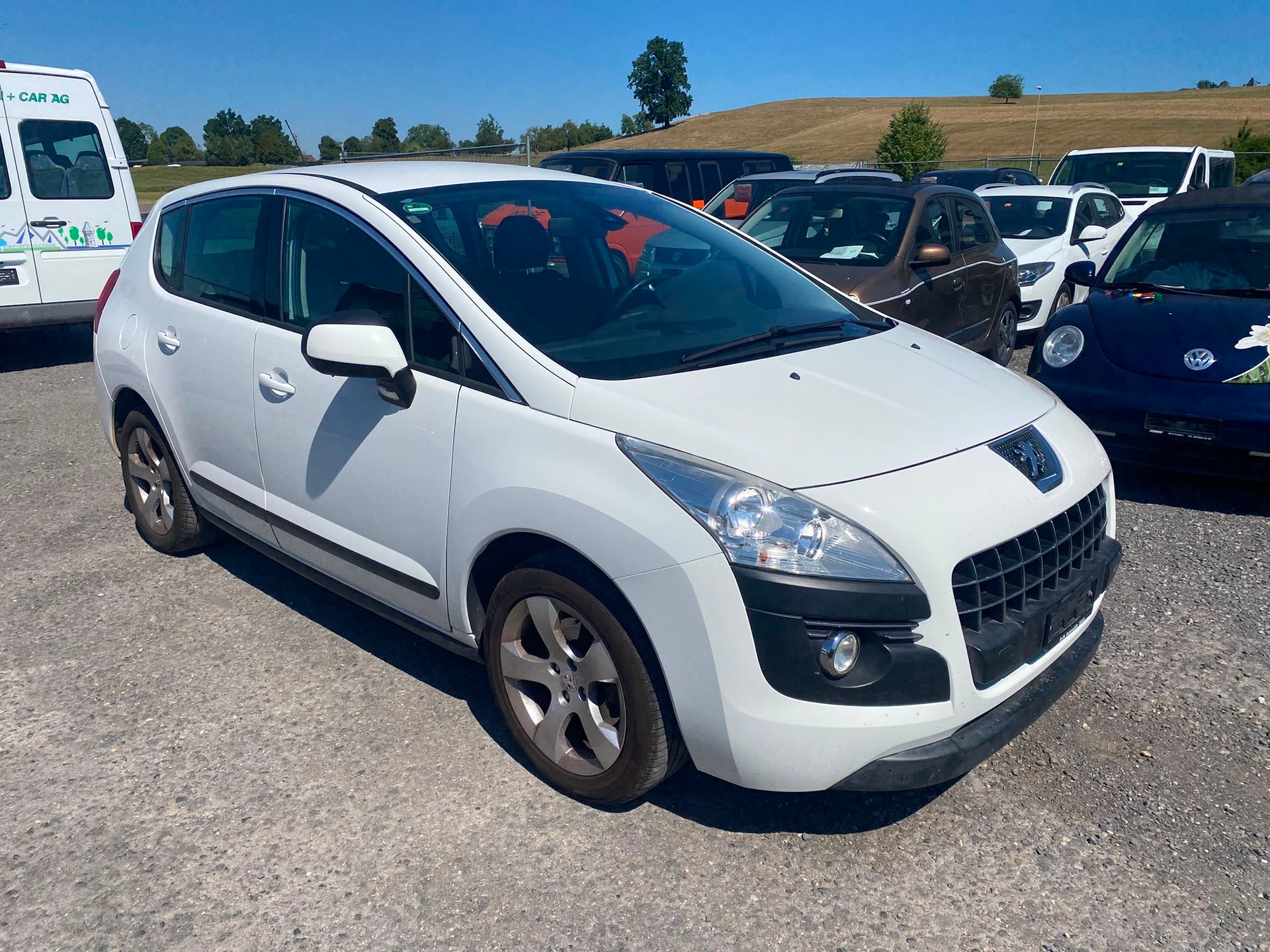 PEUGEOT 3008 1.6 16V T Swiss Edition