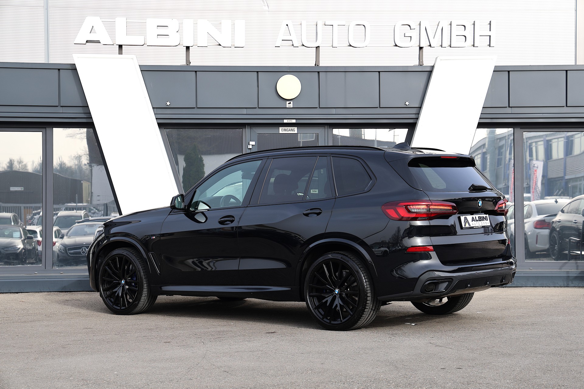 BMW X5 40d xDrive BMW X5 xDrive 48V 40d M-Sport Steptronic-image-4