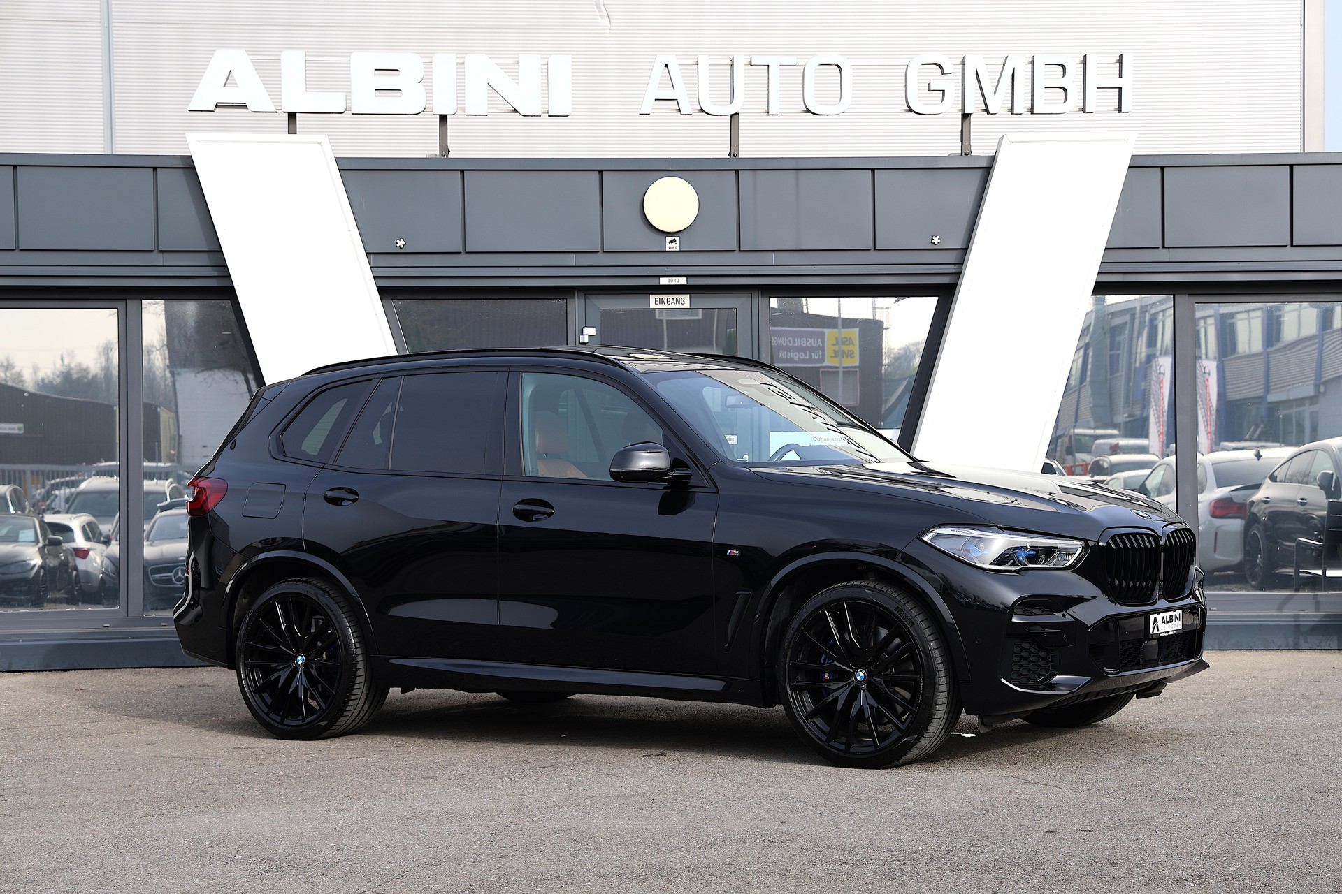 BMW X5 40d xDrive BMW X5 xDrive 48V 40d M-Sport Steptronic-showroom-element-2