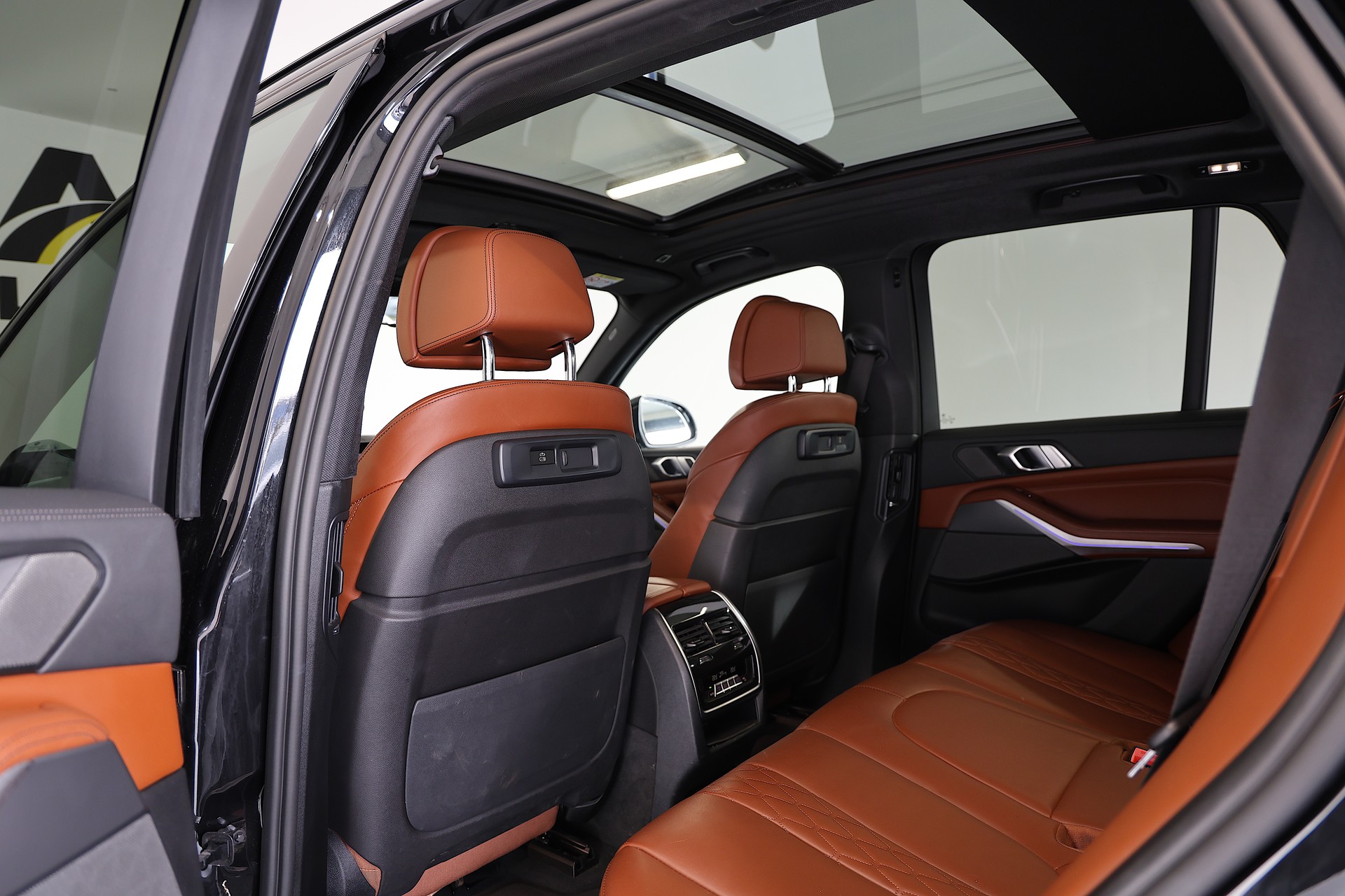 BMW X5 40d xDrive BMW X5 xDrive 48V 40d M-Sport Steptronic-image-17