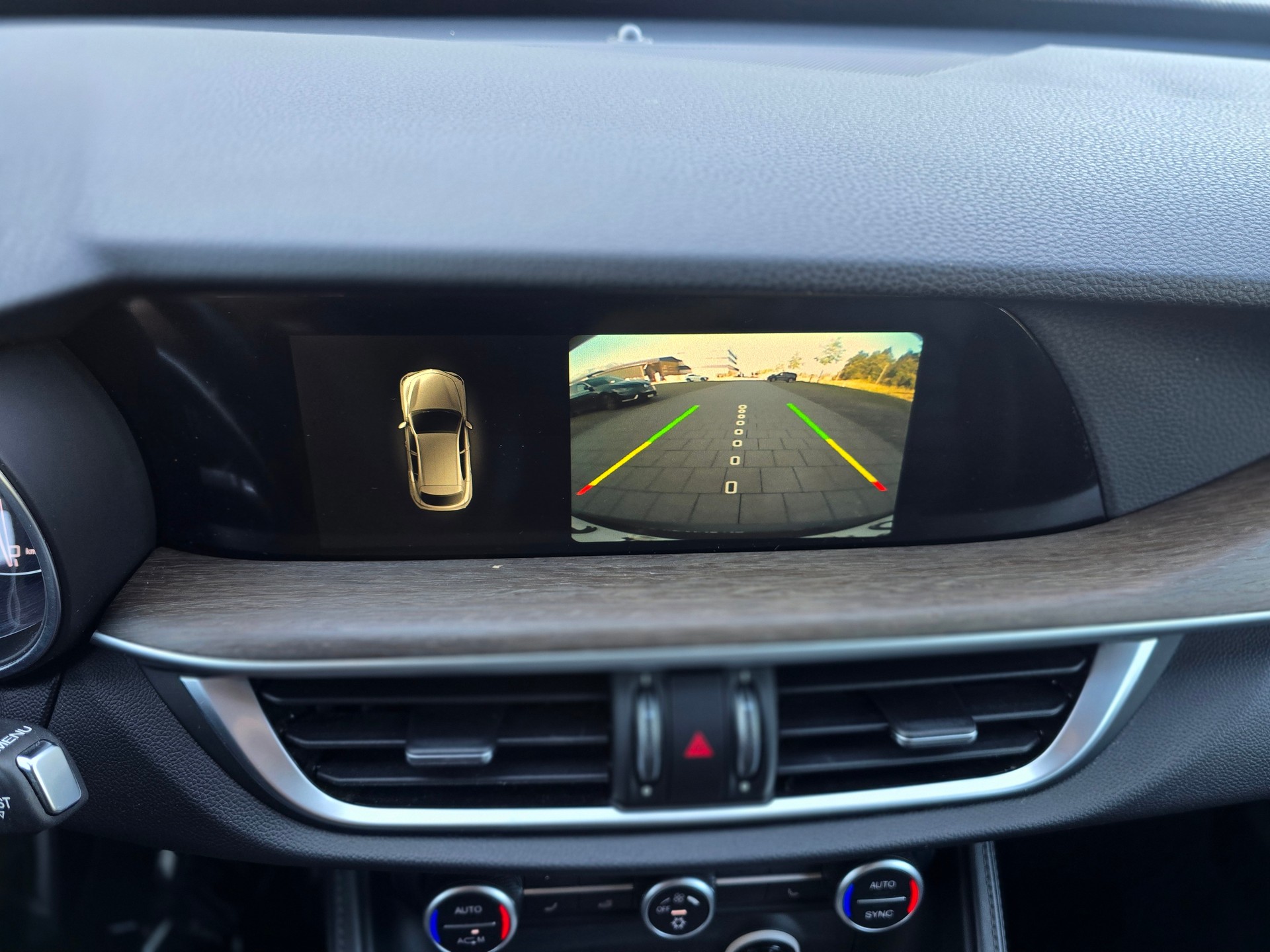 ALFA ROMEO 2.0 First Edition Q4 Automatic CH-Fahrzeug-image-13