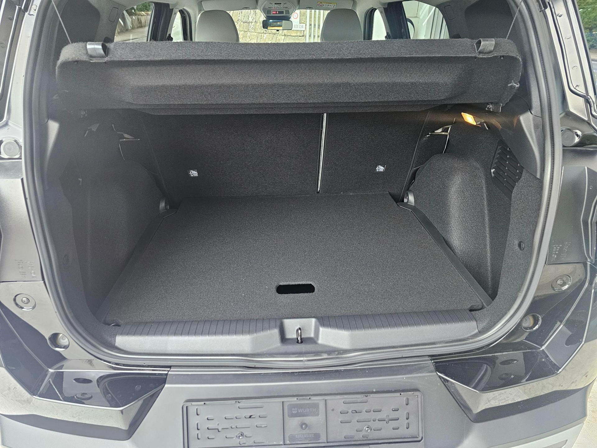 CITROEN C3 Aircross 1.2 Hybrid Plus-image-14