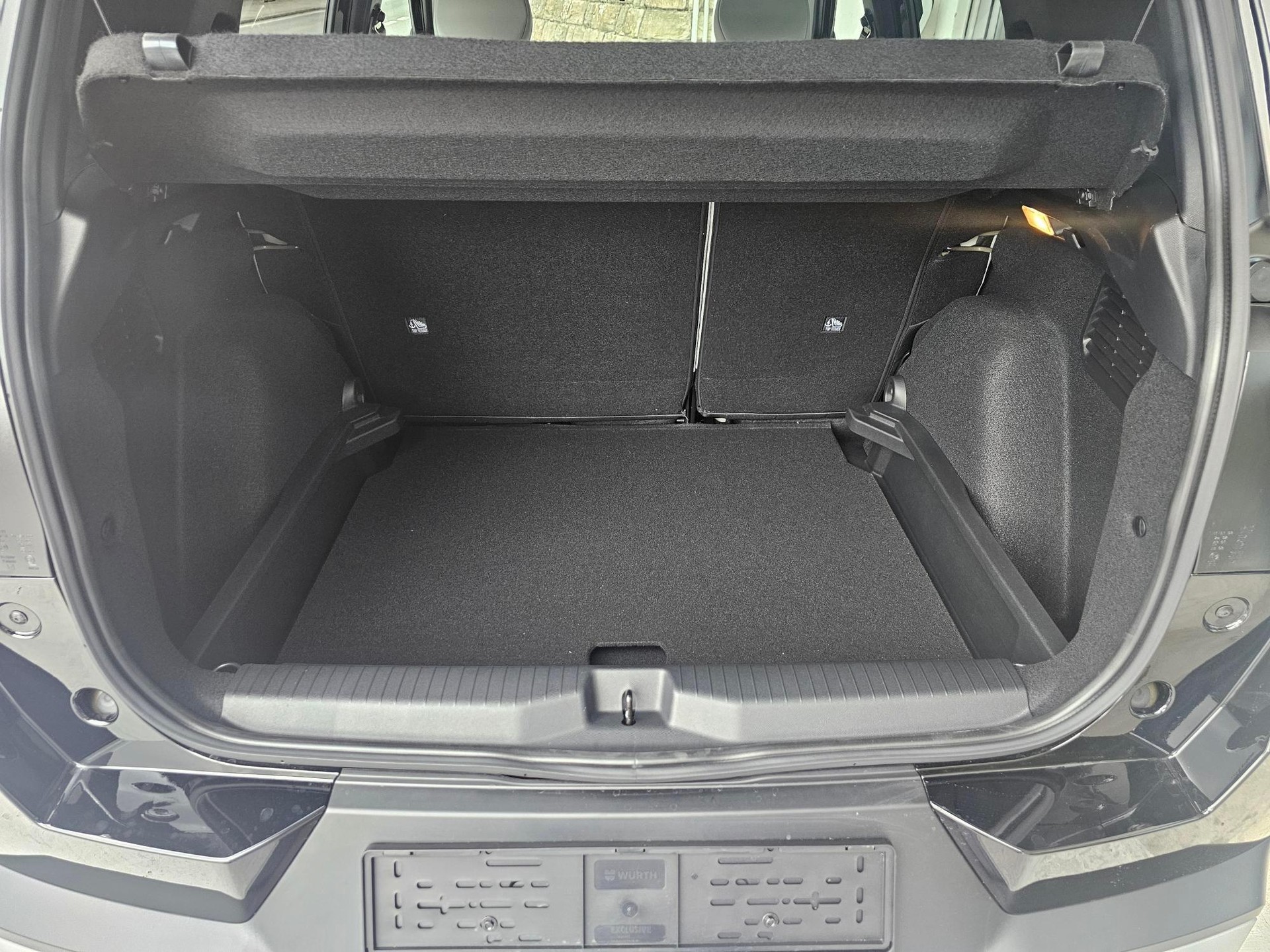 CITROEN C3 Aircross 1.2 Hybrid Plus-image-15