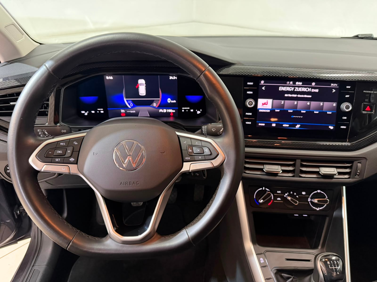 VW Polo 1.0 TSI Life-image-8