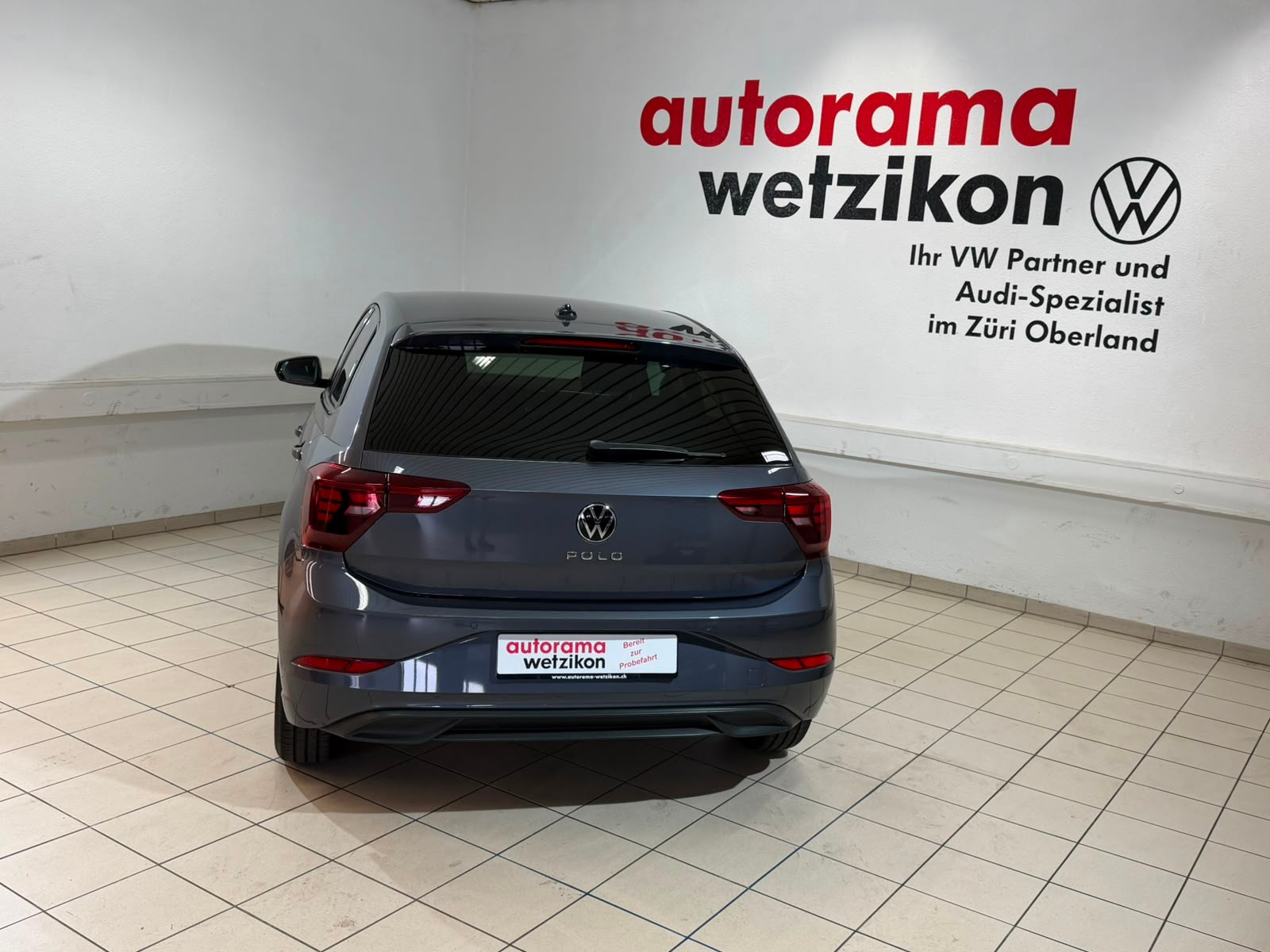 VW Polo 1.0 TSI Life-showroom-element-3