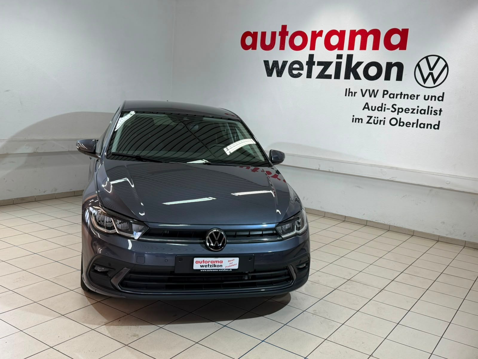 VW Polo 1.0 TSI Life-showroom-element-1