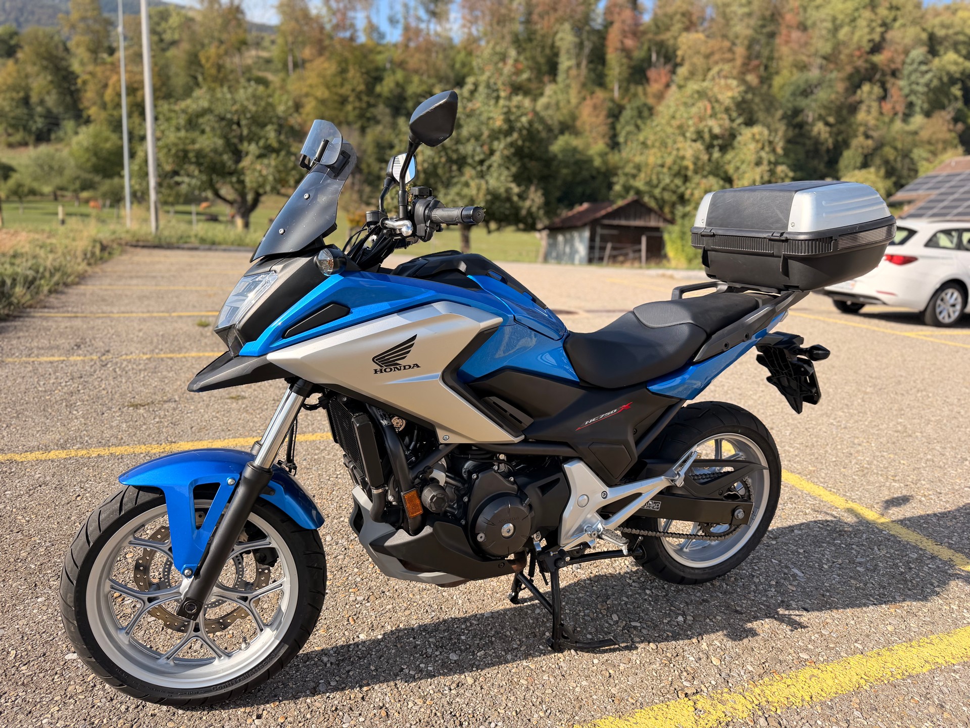 HONDA NC 750 XA ABS-image-1