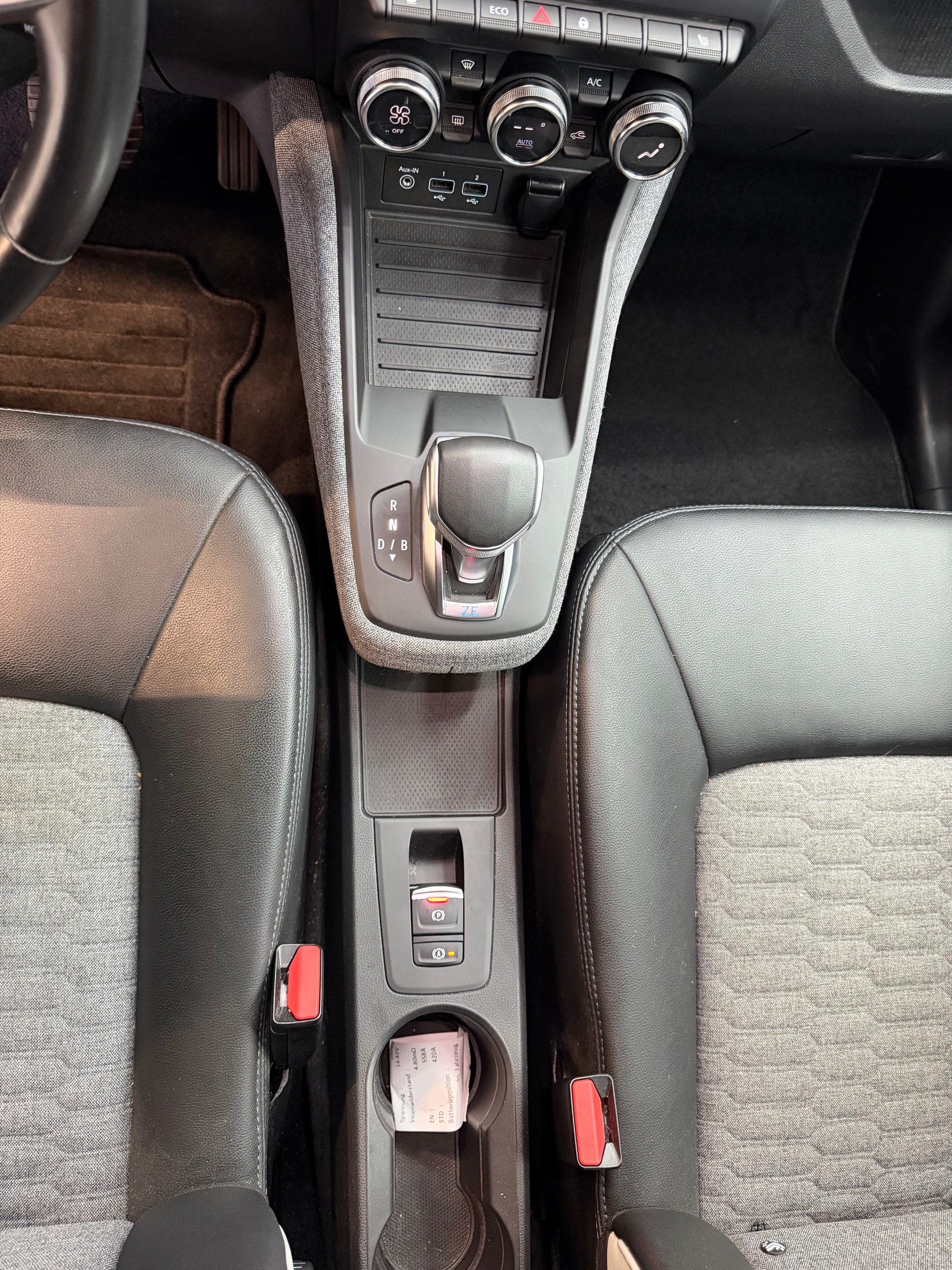 RENAULT Zoe Intens R135 (incl. Batterie)-image-13