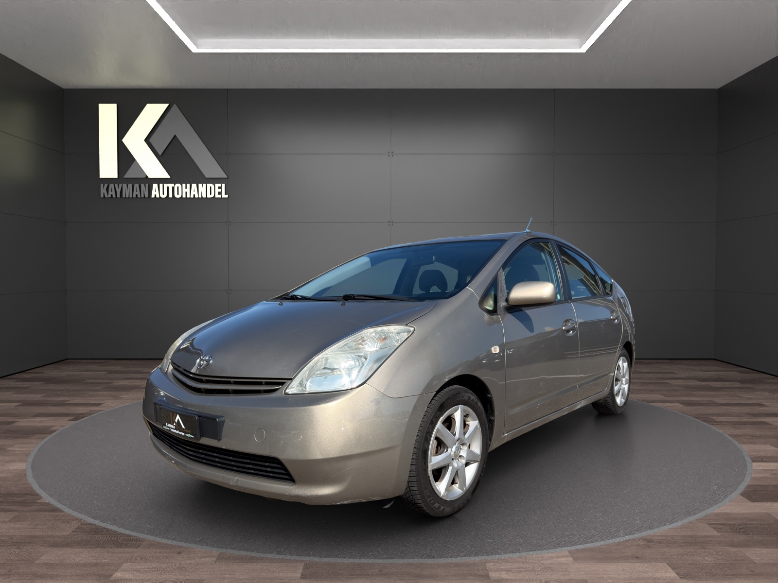 TOYOTA Prius 1.5 16V Hybrid