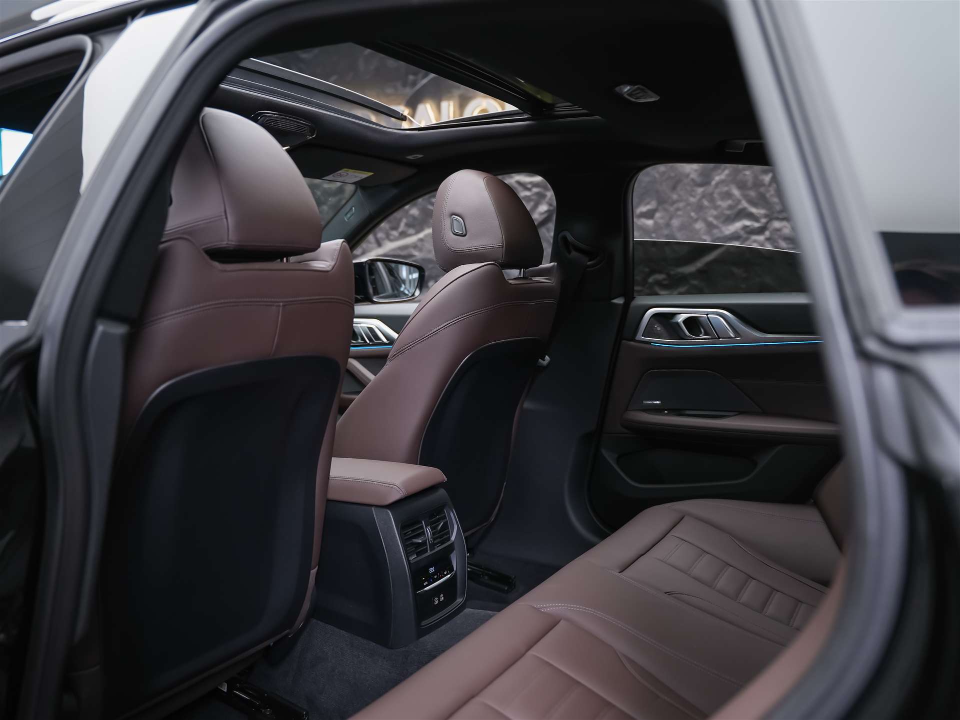 BMW M440i xDrive Gran Coupé Steptronic *Facelift 2025*Panorama*Harman/Kardon*Head-UP*-image-12