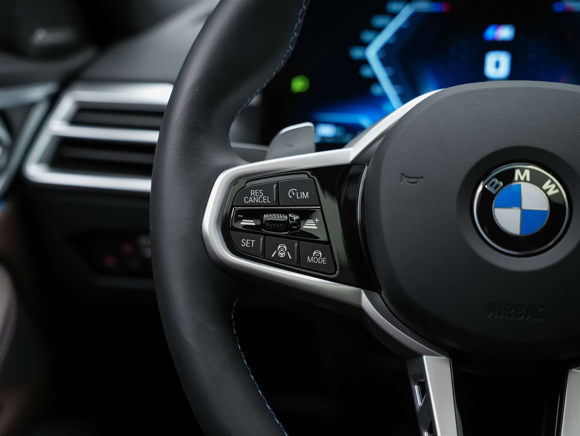BMW M440i xDrive Gran Coupé Steptronic *Facelift 2025*Panorama*Harman/Kardon*Head-UP*-image-30