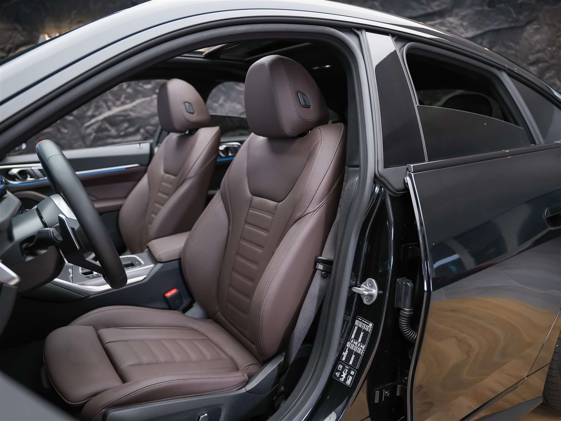 BMW M440i xDrive Gran Coupé Steptronic *Facelift 2025*Panorama*Harman/Kardon*Head-UP*-image-9