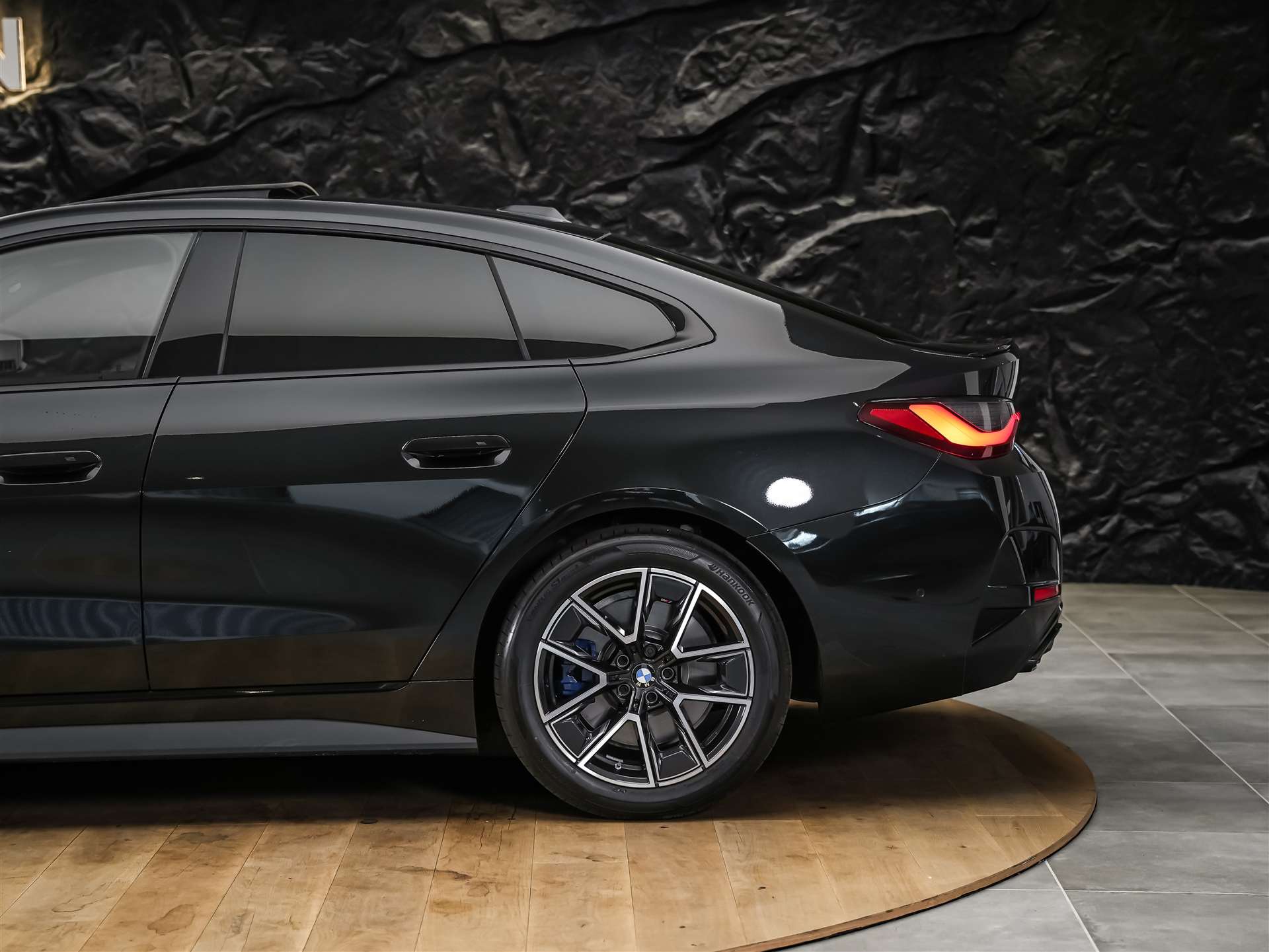 BMW M440i xDrive Gran Coupé Steptronic *Facelift 2025*Panorama*Harman/Kardon*Head-UP*-image-19
