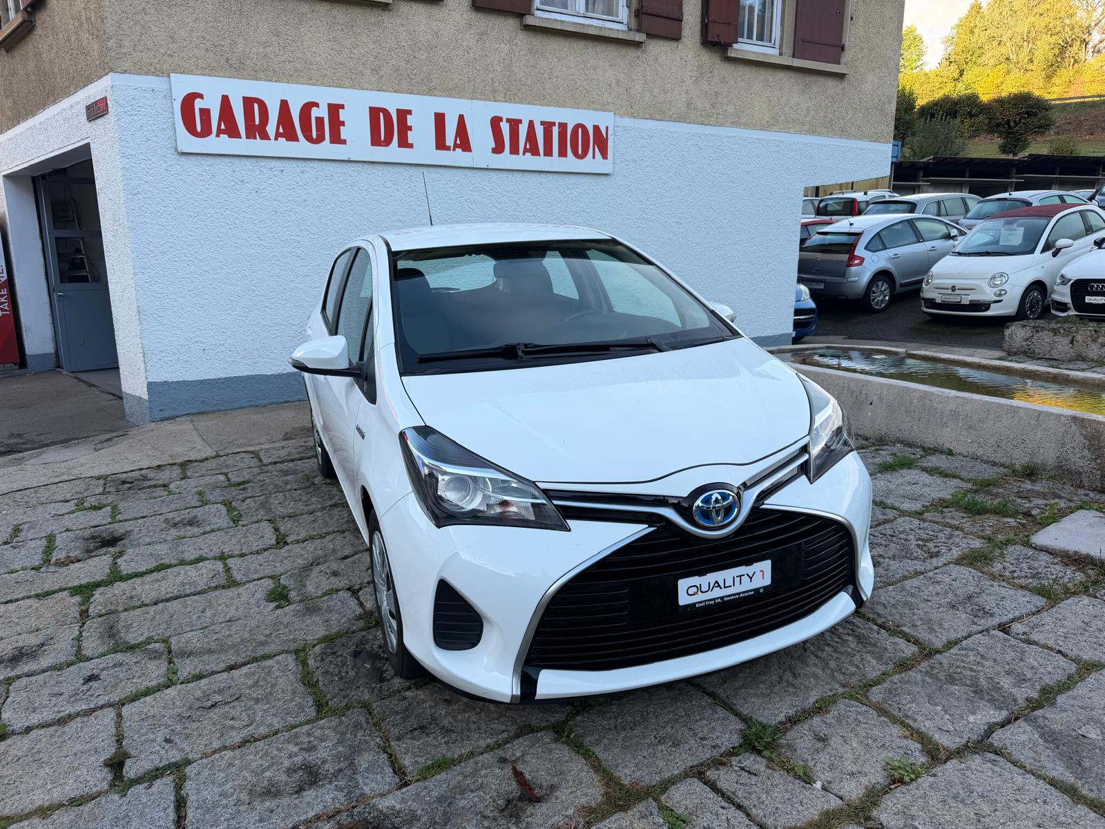 TOYOTA Yaris 1.5 VVT-i Hybrid Luna e-CVT-image-1