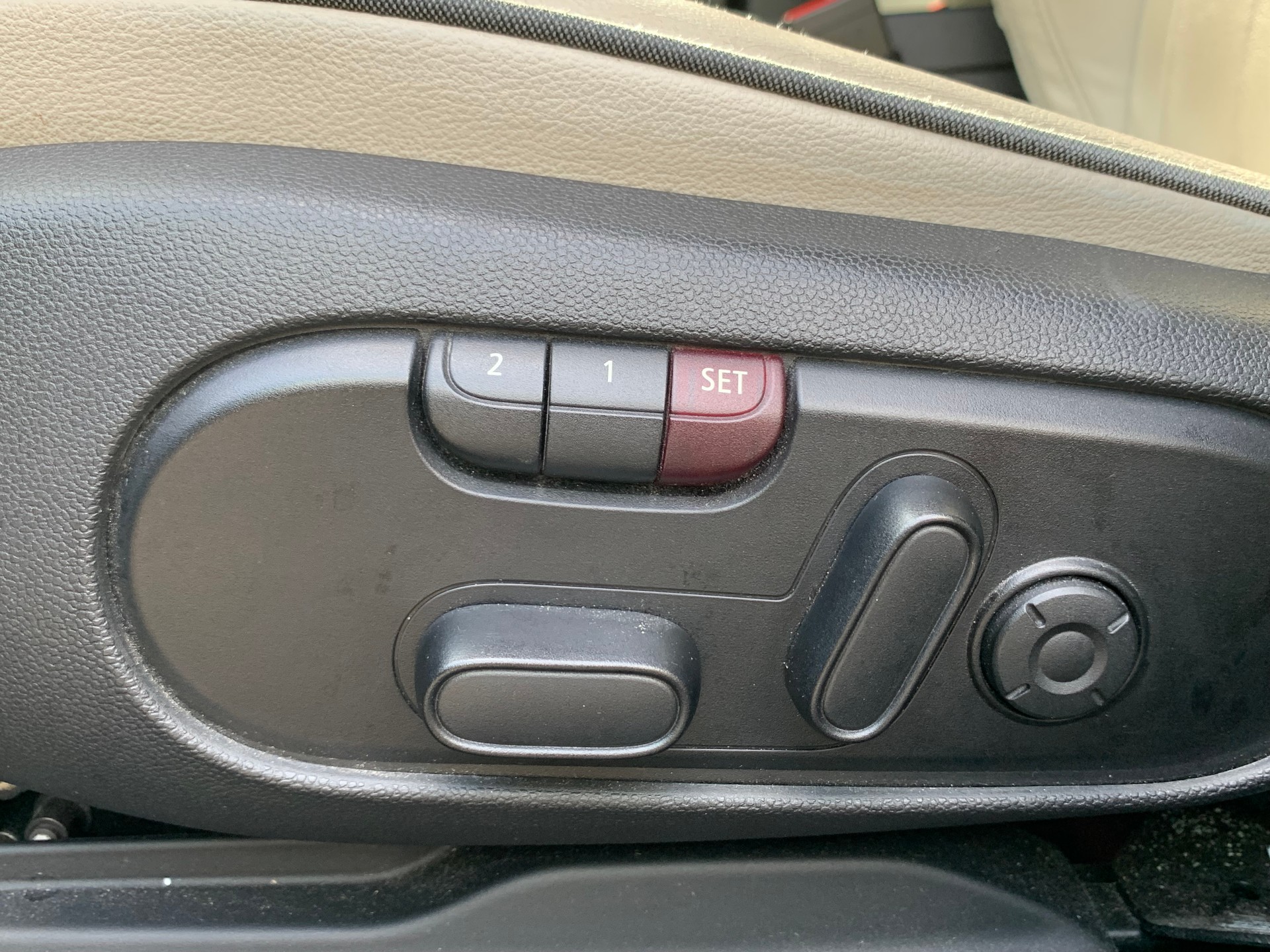 MINI Countryman Cooper S E ALL4 Steptronic-image-9