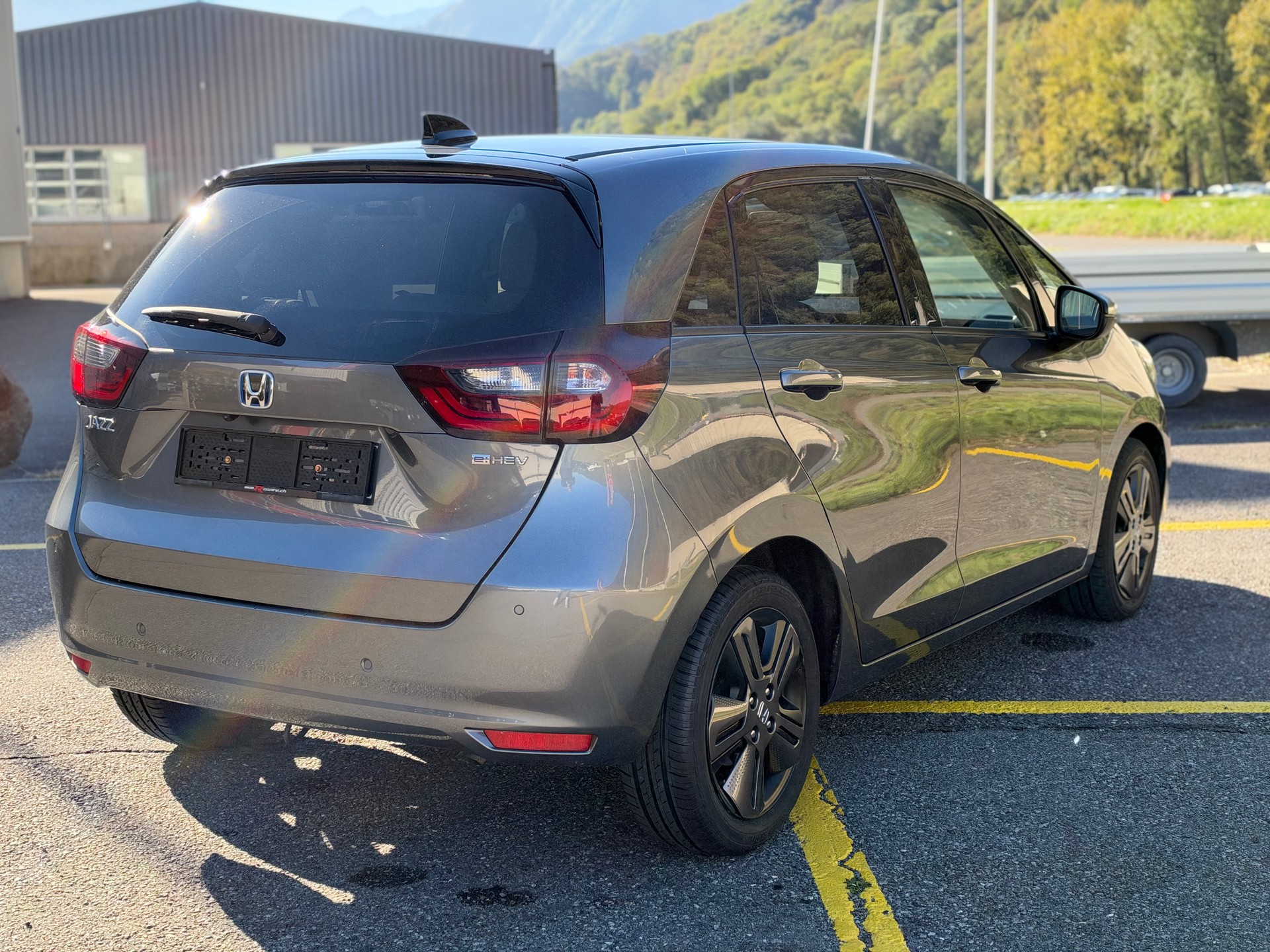 HONDA Jazz 1.5i-MMD Executive E-CVT-image-5
