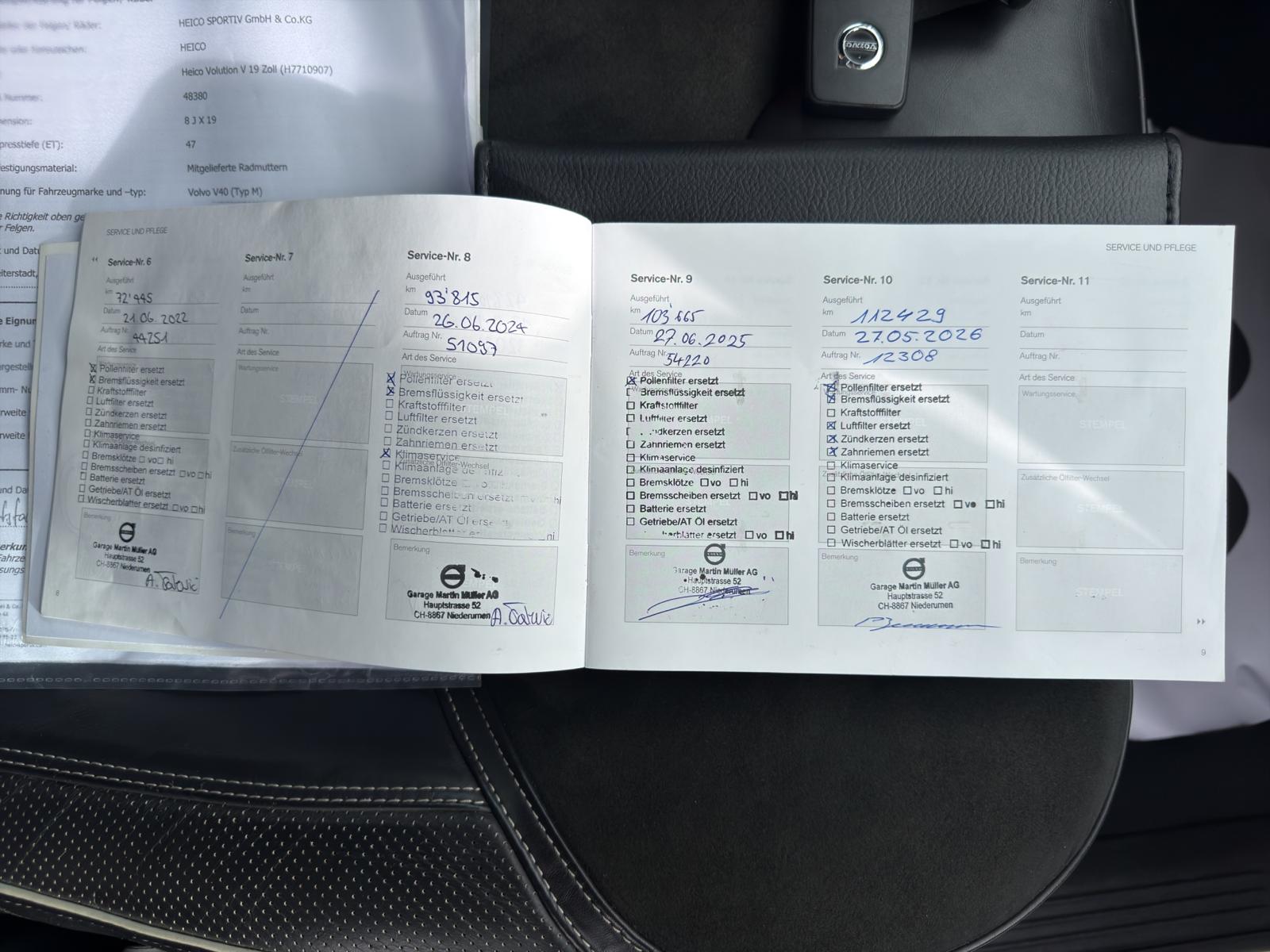 VOLVO V40 T2 Kinetic R-Design-image-16