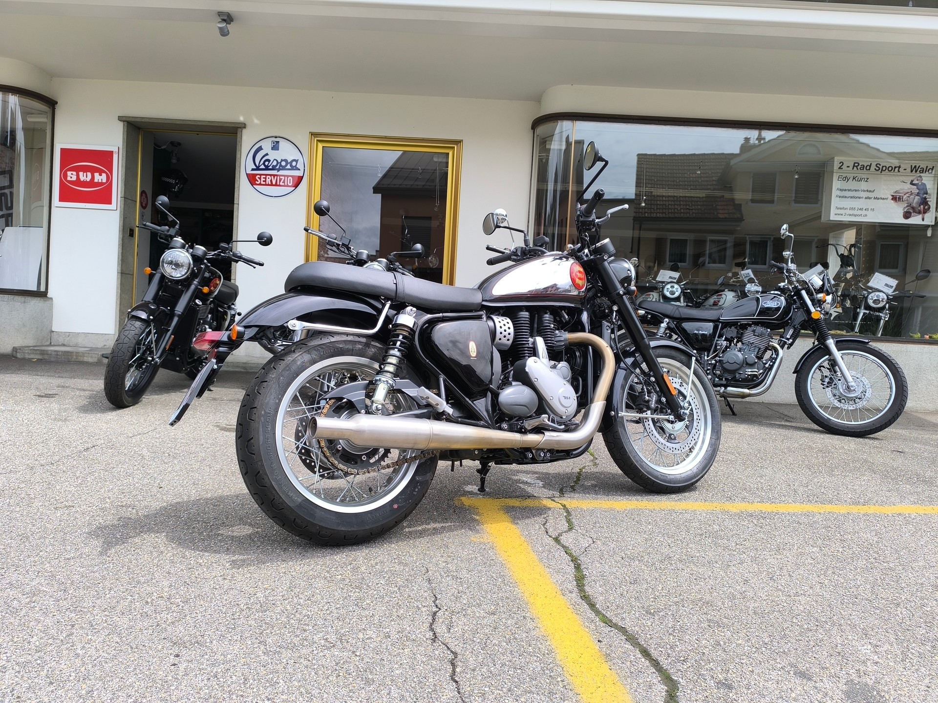 BSA BSA Gold Star 650 schwarz chrom-image-8
