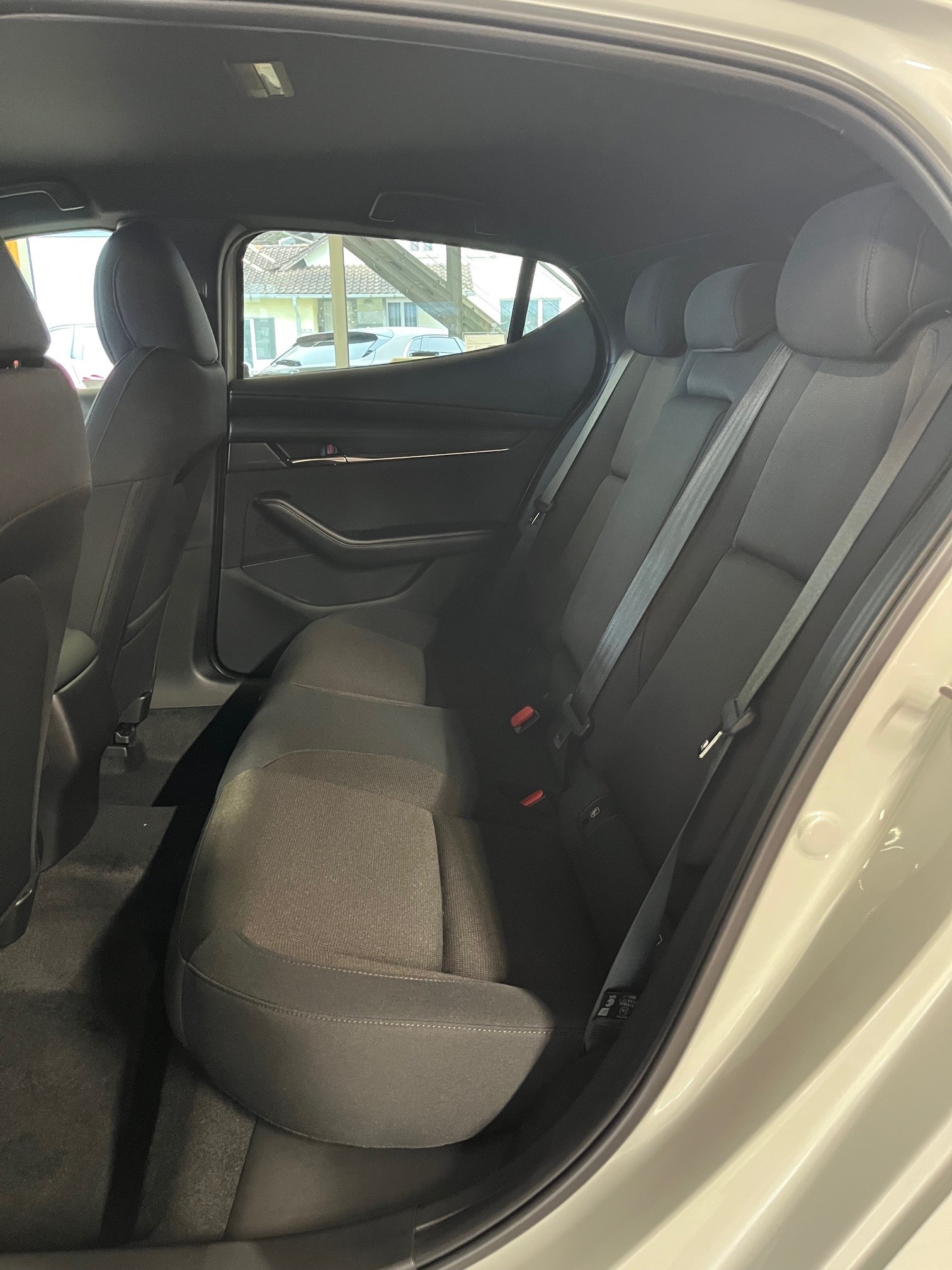 MAZDA 3 Hatchback SKYACTIV-G M Hybrid 140 Exclusive Line Automat-image-10
