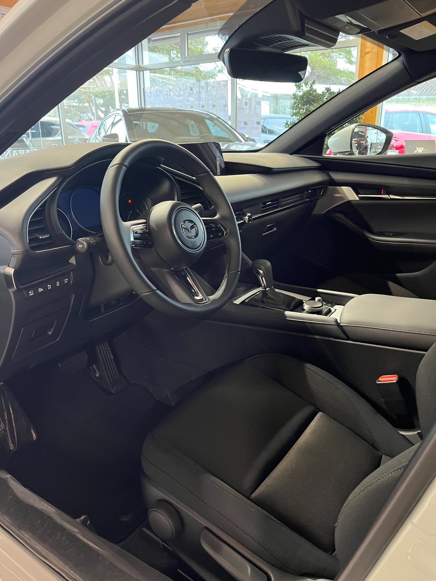 MAZDA 3 Hatchback SKYACTIV-G M Hybrid 140 Exclusive Line Automat-image-9