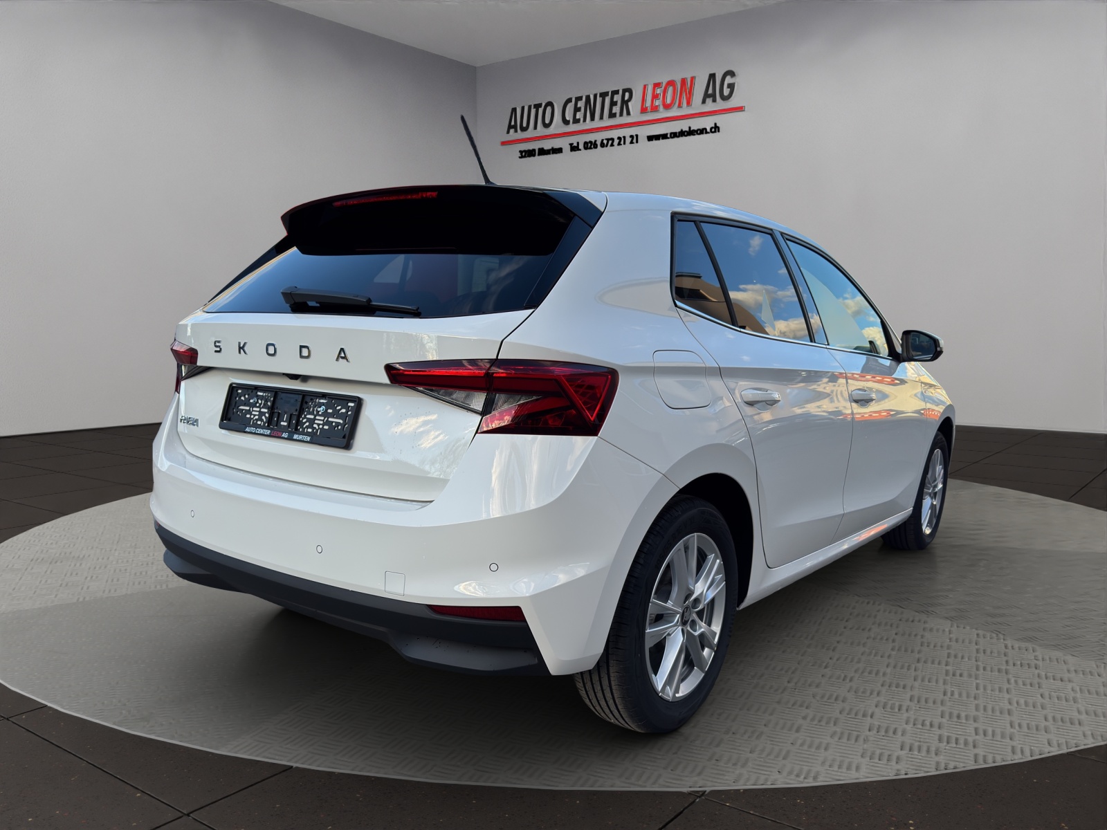 SKODA Fabia 1.0 TSI Selection DSG-image-5