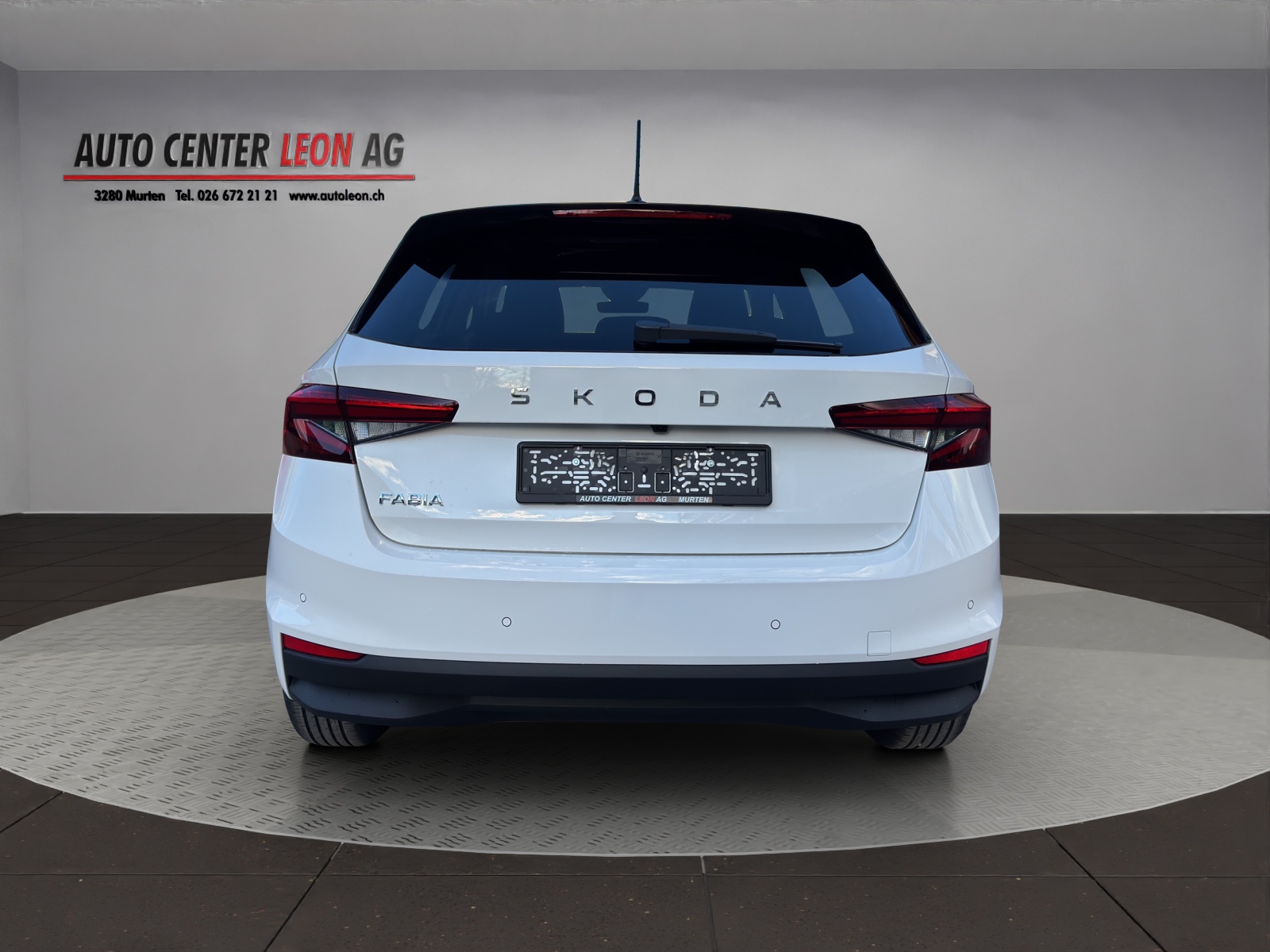 SKODA Fabia 1.0 TSI Selection DSG-image-4