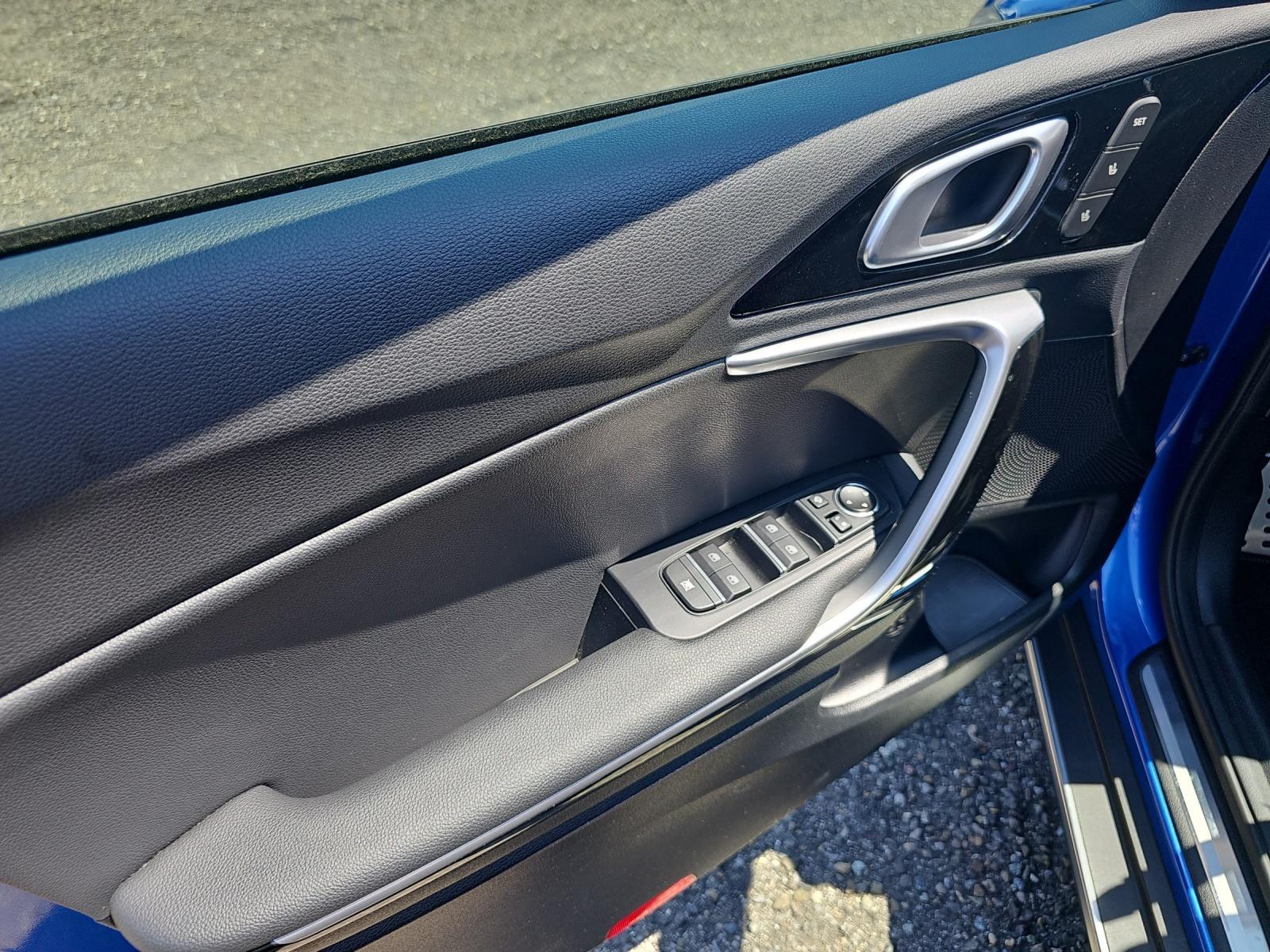 KIA XCeed 1.6 GDi Plug-in Hybrid Style-image-31