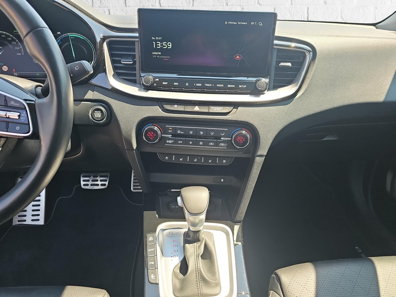 KIA XCeed 1.6 GDi Plug-in Hybrid Style-image-25