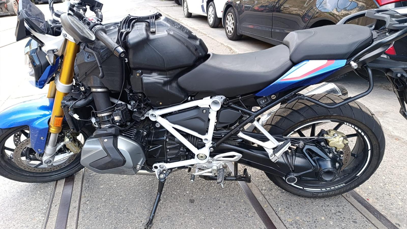 BMW R 1250 R-image-8