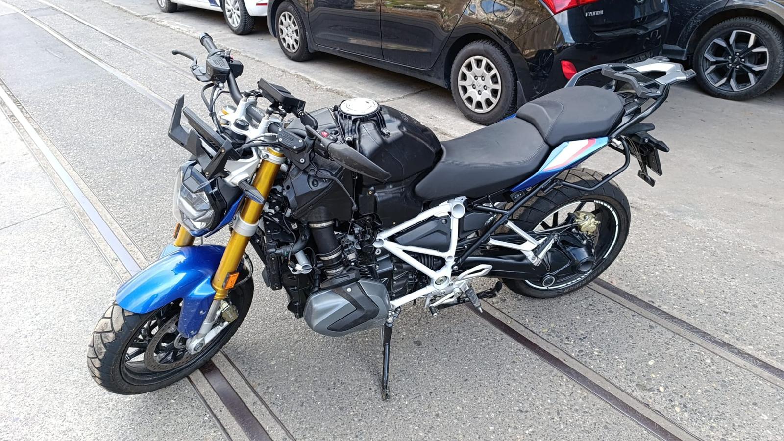 BMW R 1250 R-image-11