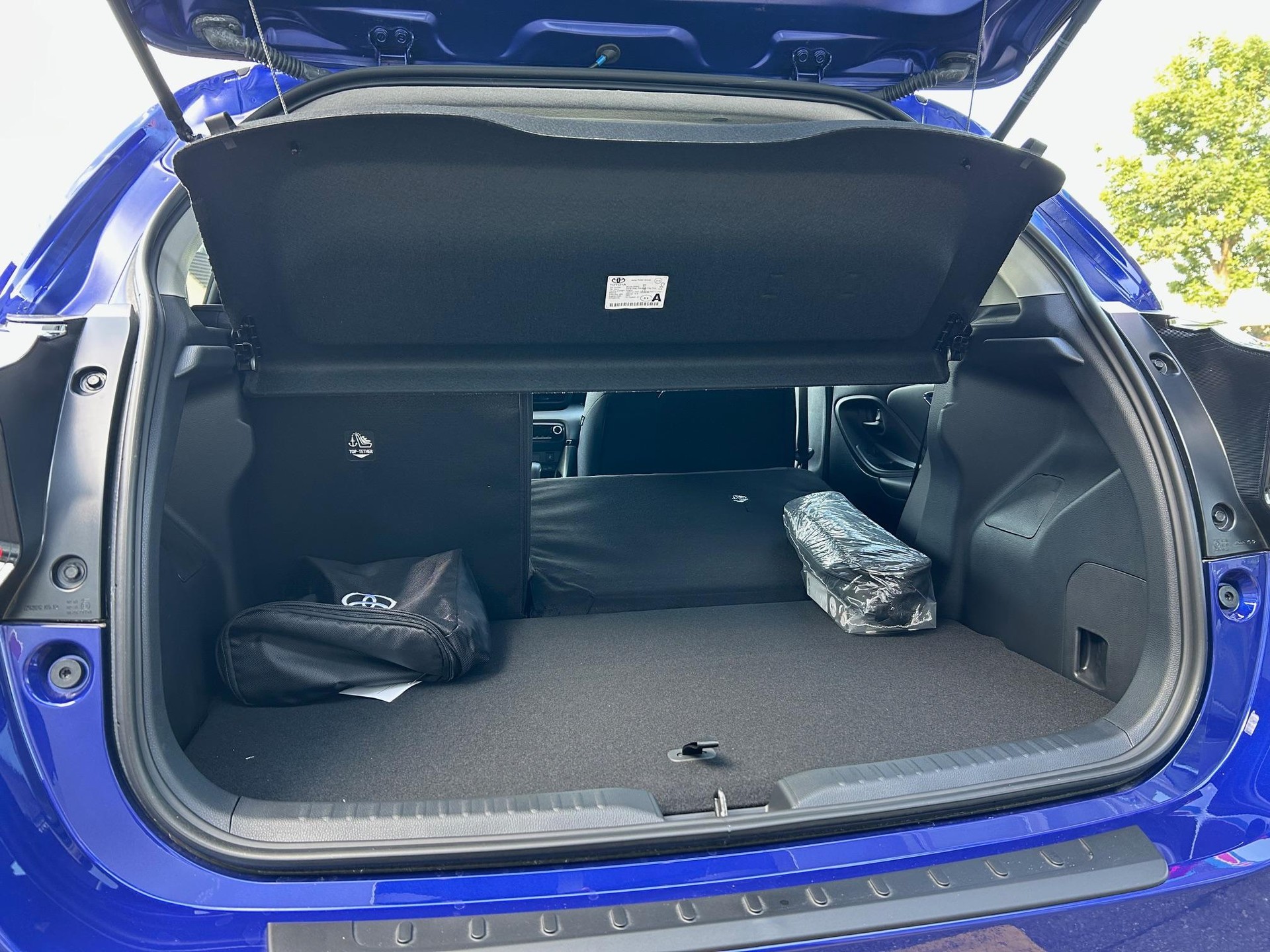 TOYOTA Yaris 1.5 VVT-i HSD Trend-image-15