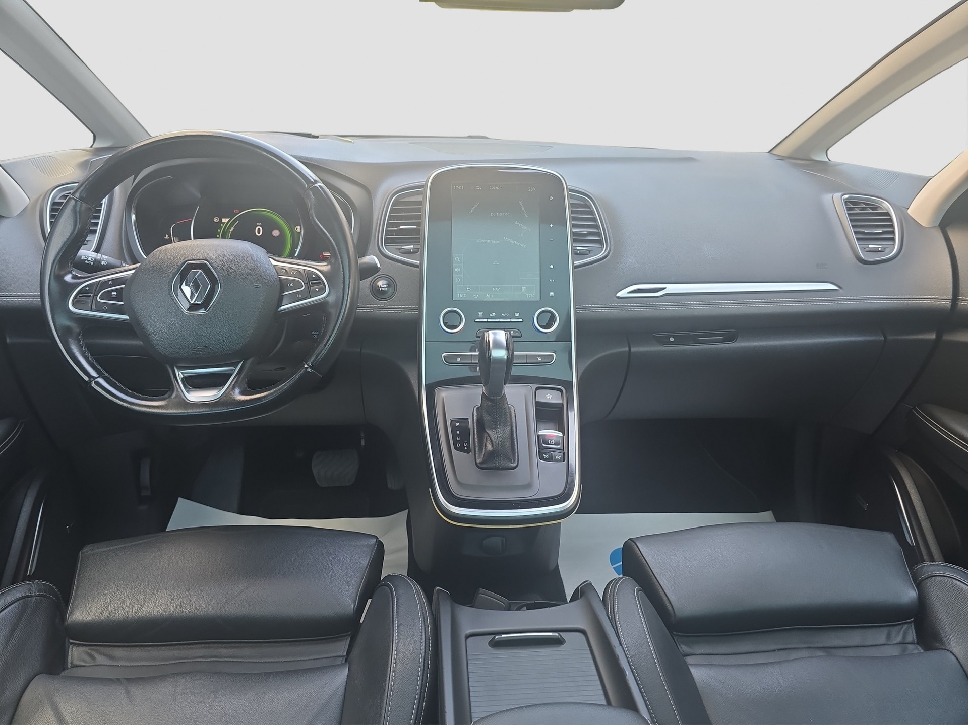 RENAULT Grand Scénic 1.6 dCi Bose EDC-image-8