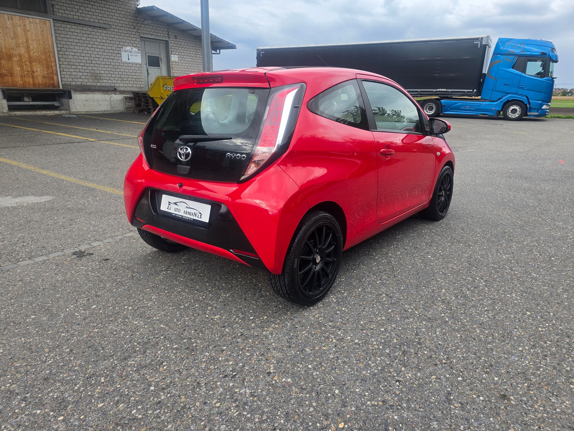 TOYOTA Aygo 1.2 VVT-i x-wave-image-4